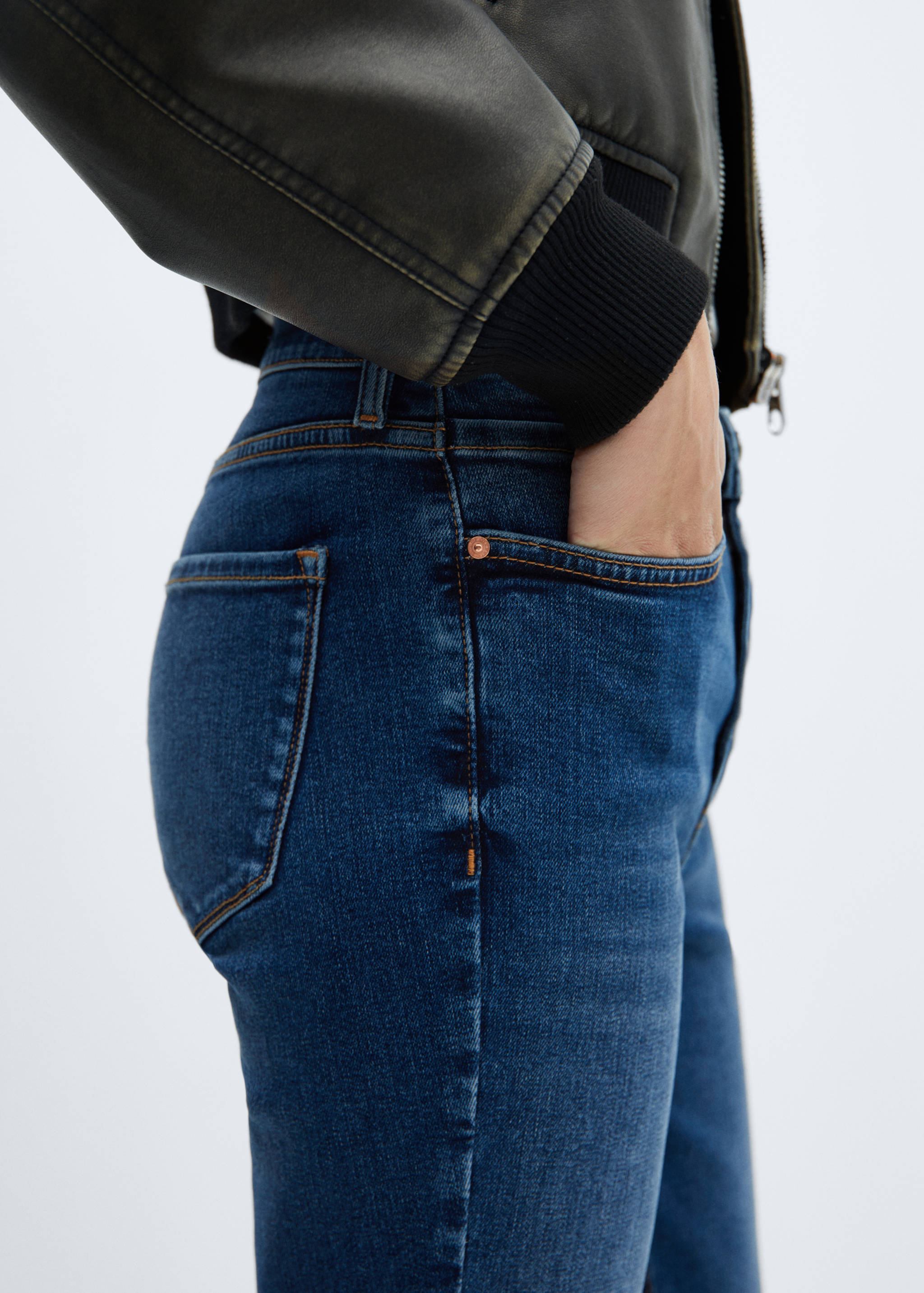 Skinny-Jeans in Cropped-Länge - Detail des Artikels 3