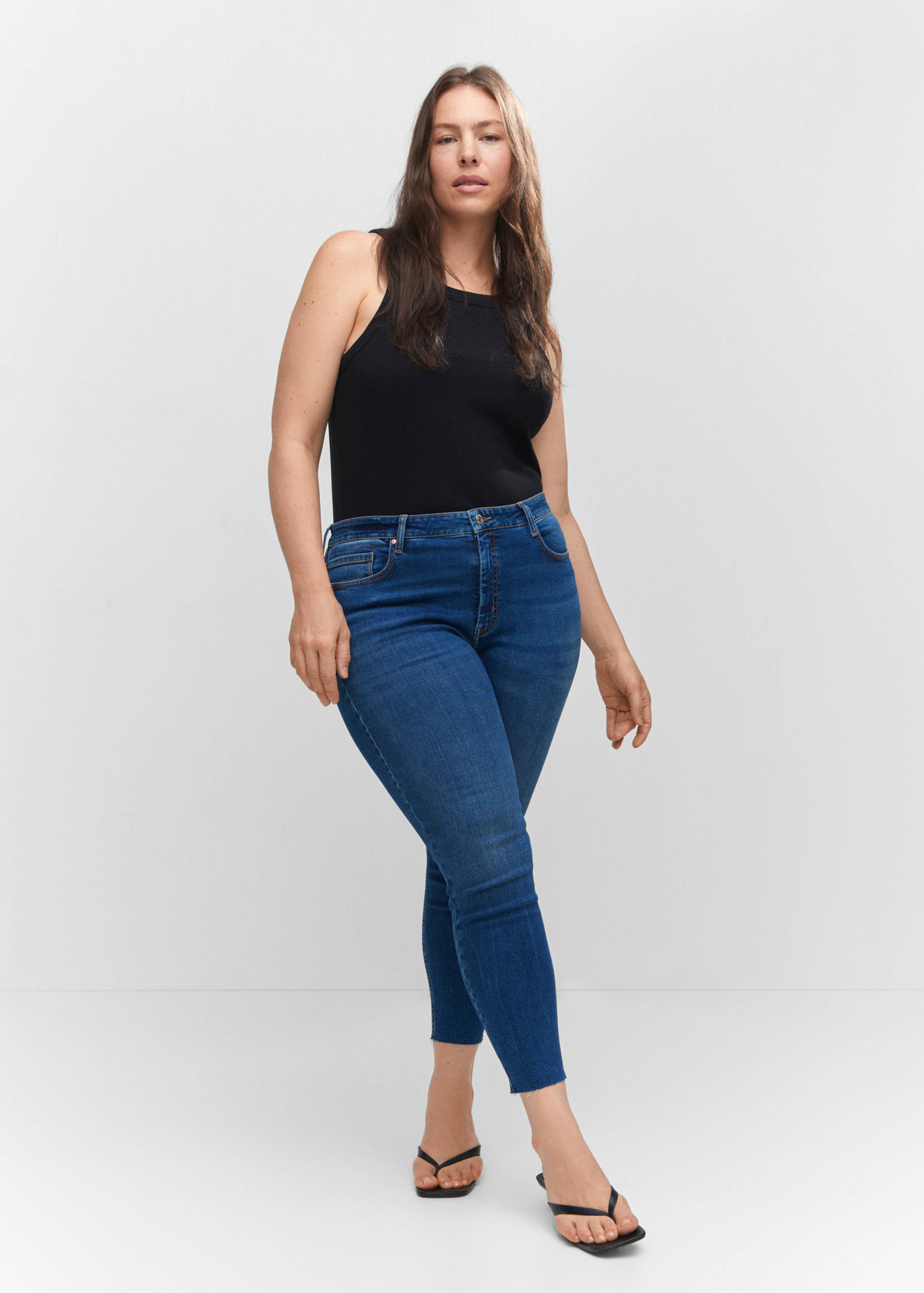 Skinny-Jeans in Cropped-Länge - Detail des Artikels 6