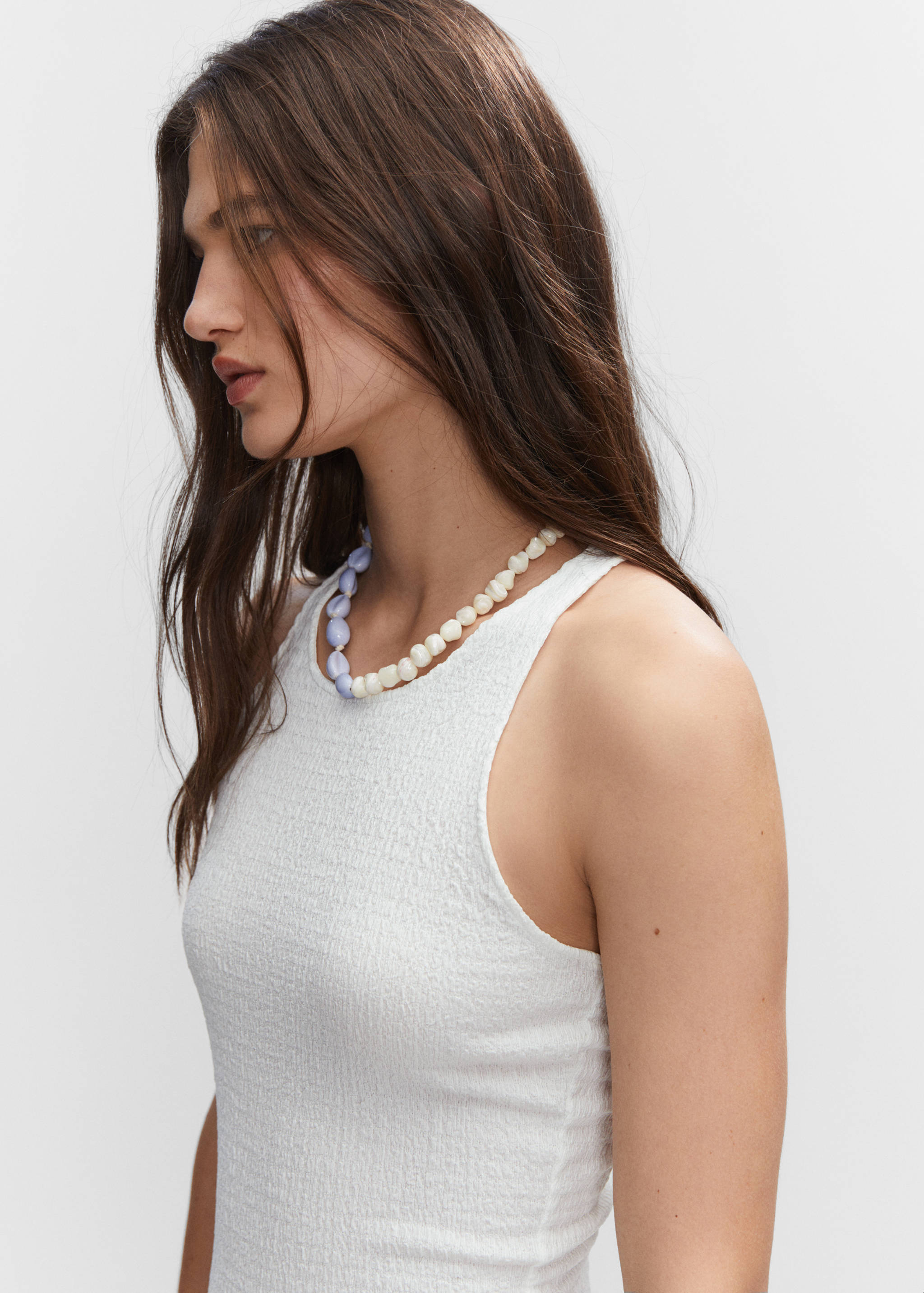 Texturiertes Kleid mit Schlitz - Detail des Artikels 1