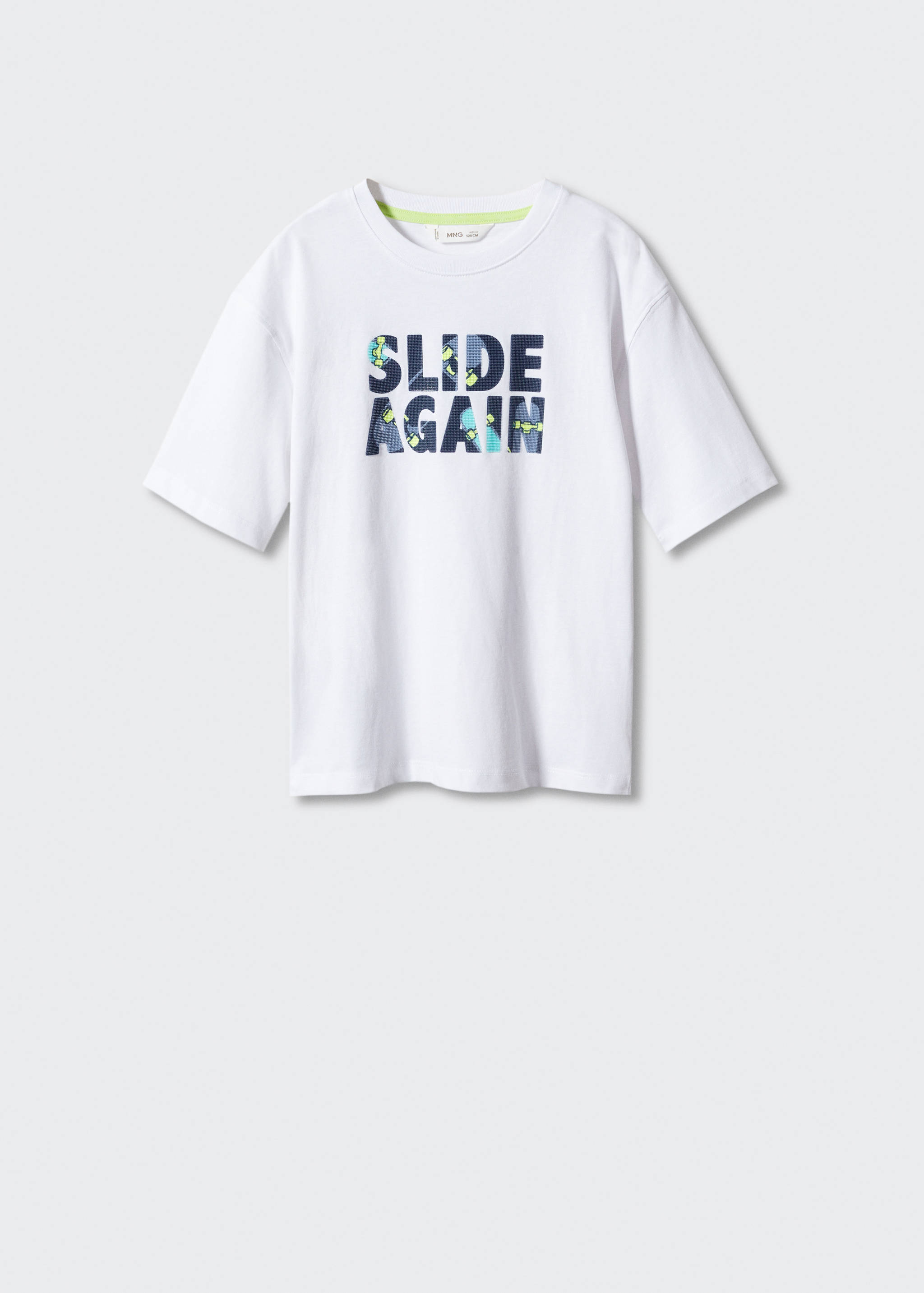 Gemustertes T-Shirt mit Relief-Buchstaben - Artikel ohne Model