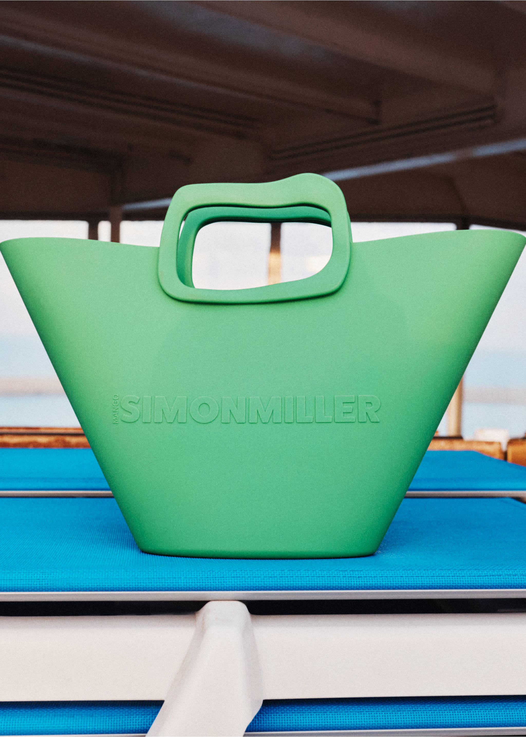 Sac motif géométrique logo - Détail de l'article 9, Vert. Ref: 57040357-00.