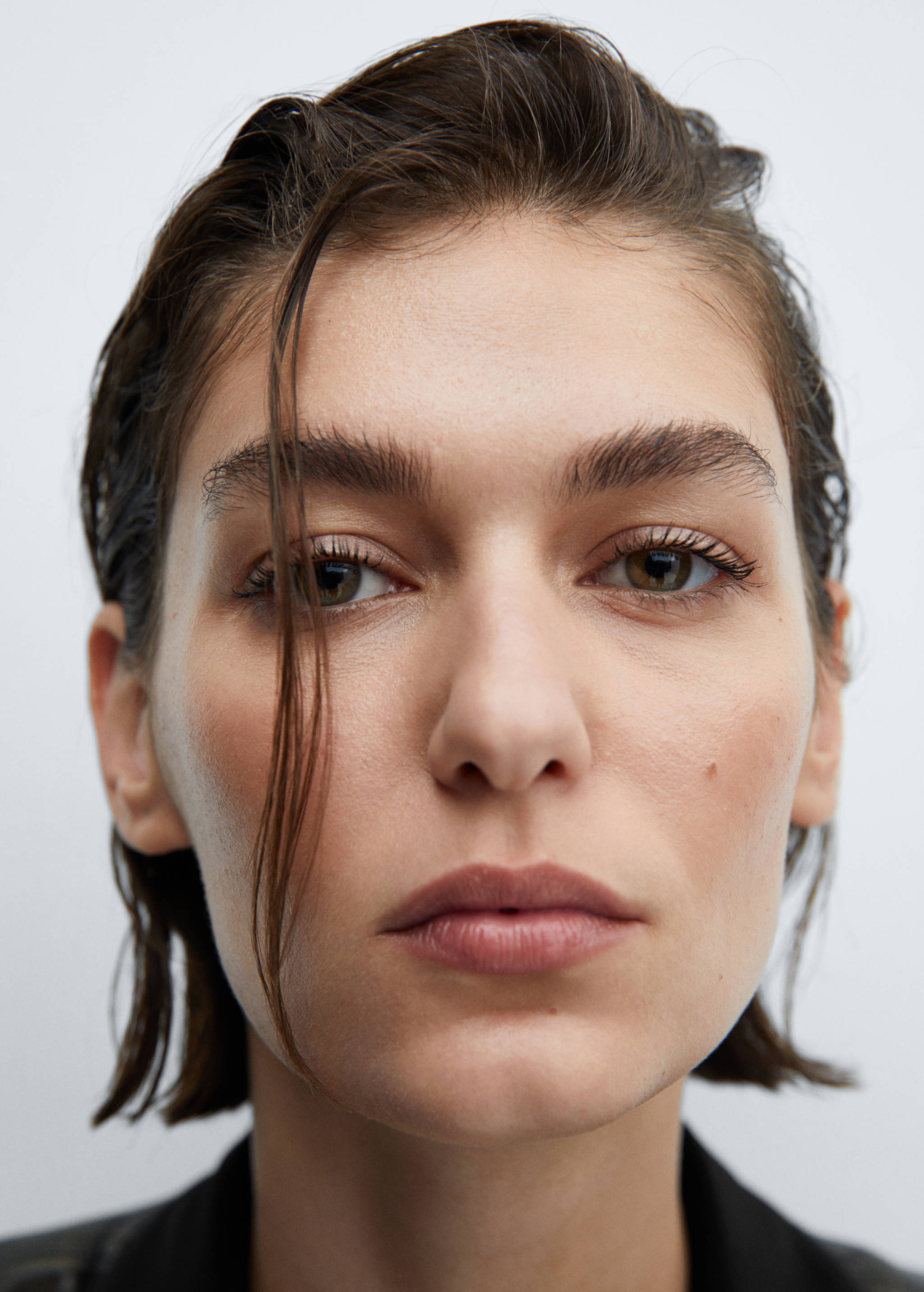 Crop flared jeans - Details of the article 2