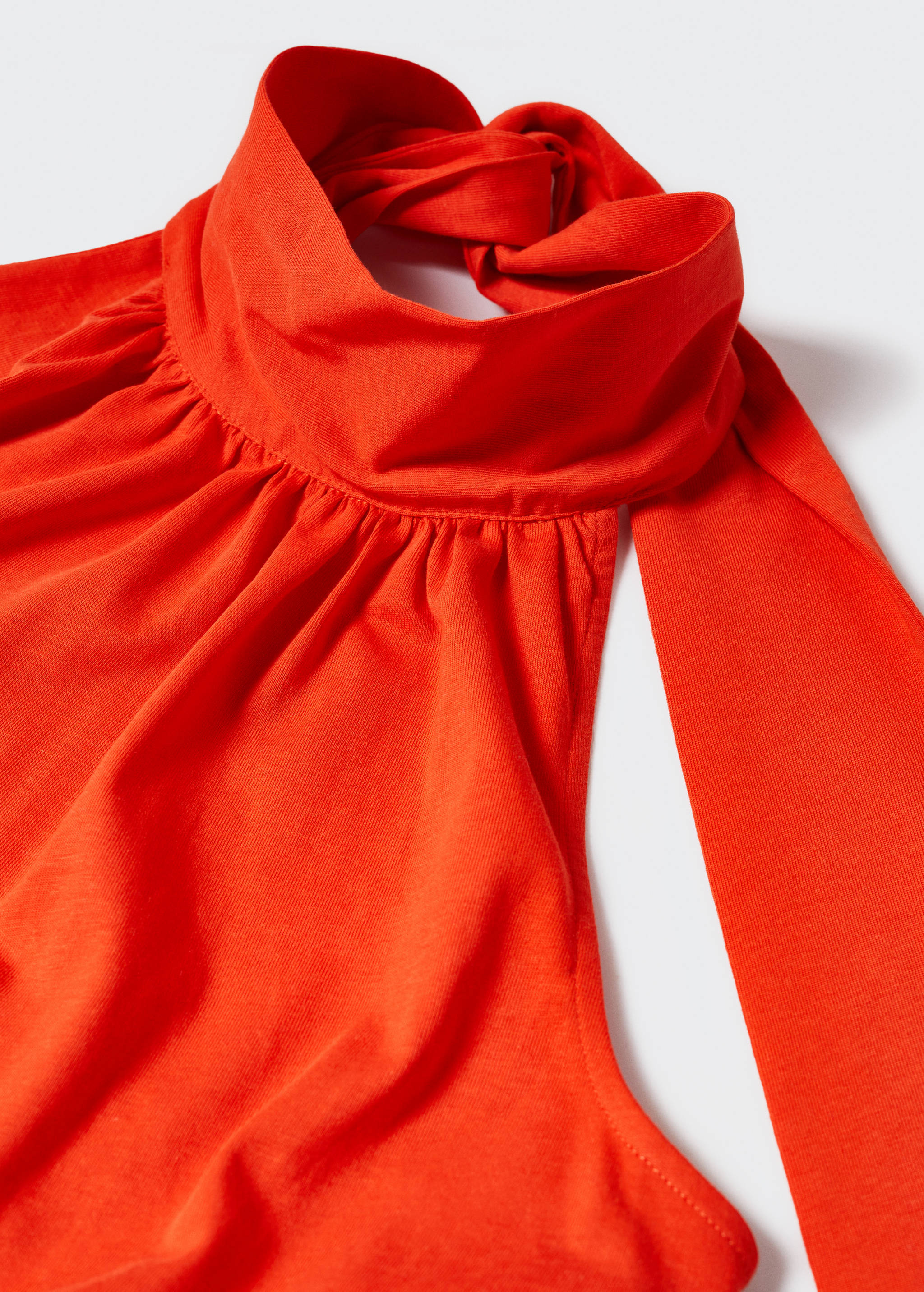 Rückenfreies Neckholder-Kleid - Detail des Artikels 8