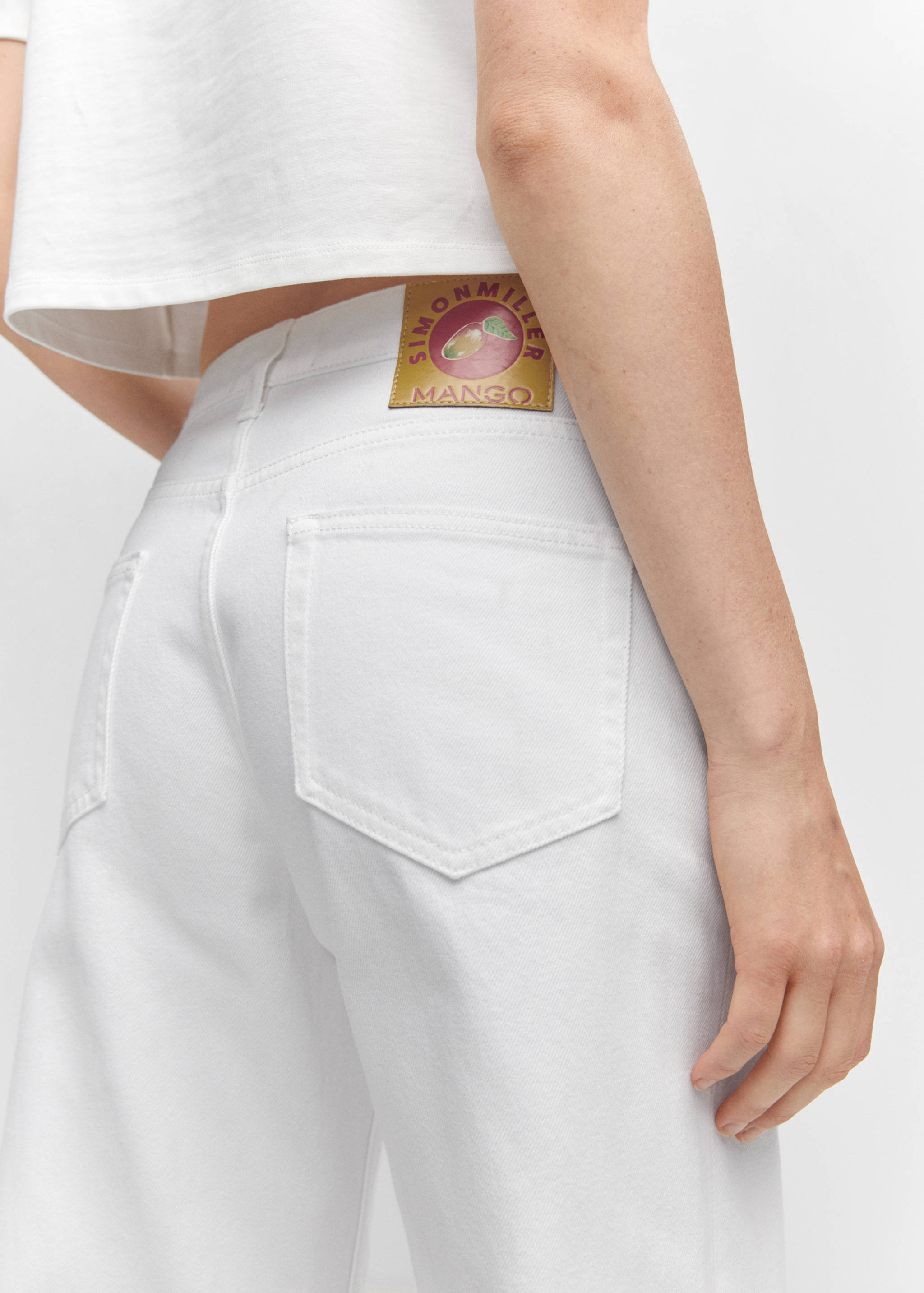 High-rise wideleg jeans  - Details of the article 6