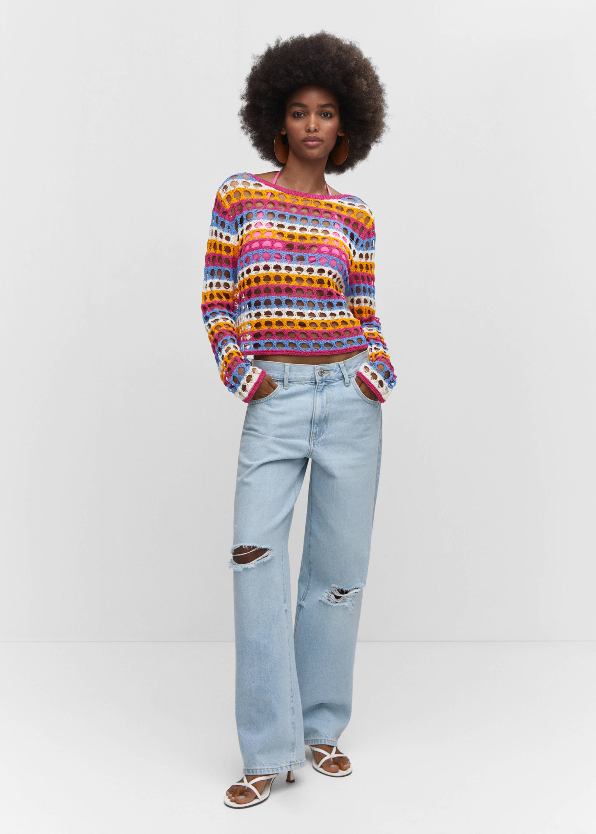 Multi-colored crochet sweater - General plane
