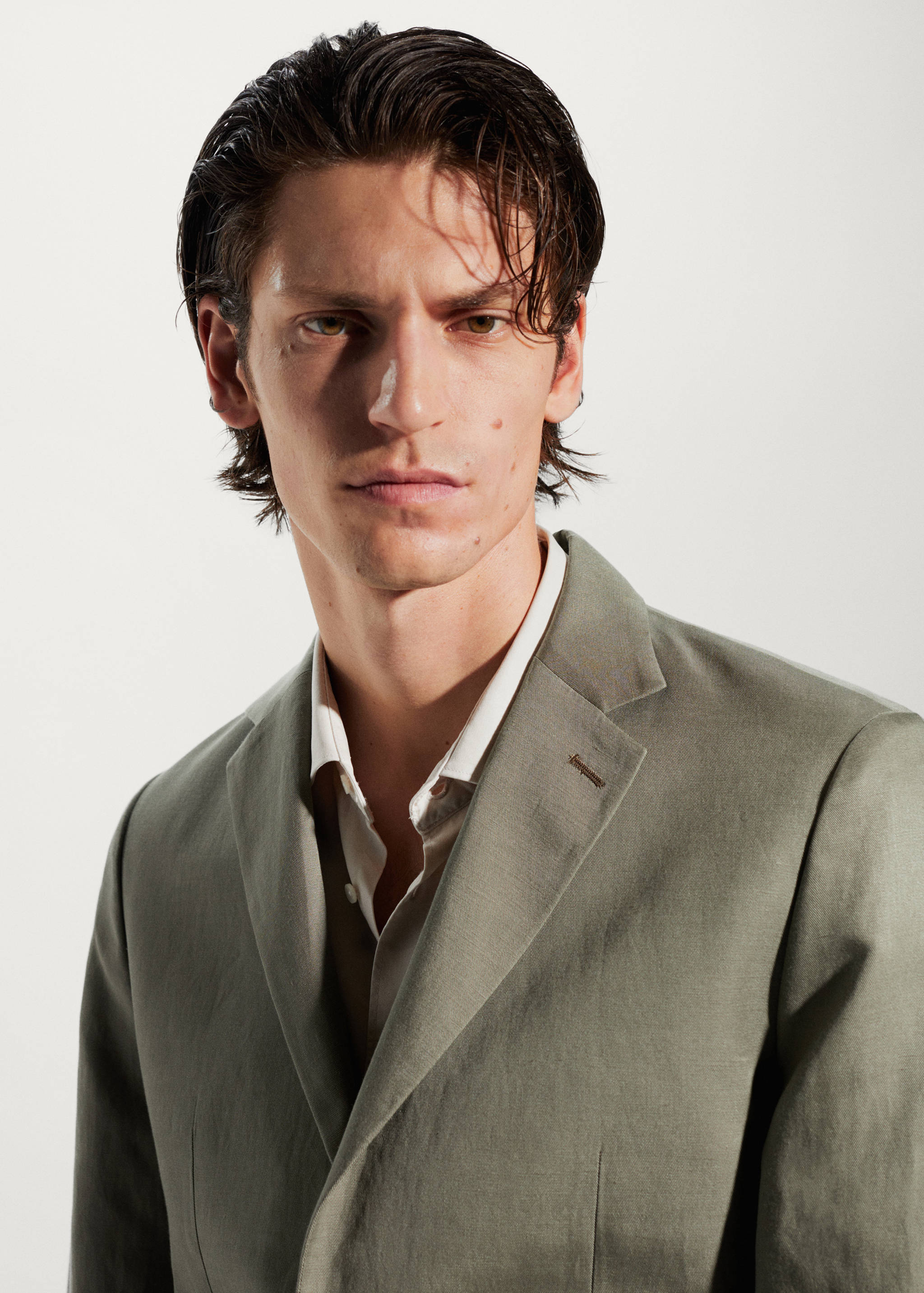 Slim Fit Anzugjacke aus Leinen - Detail des Artikels 1