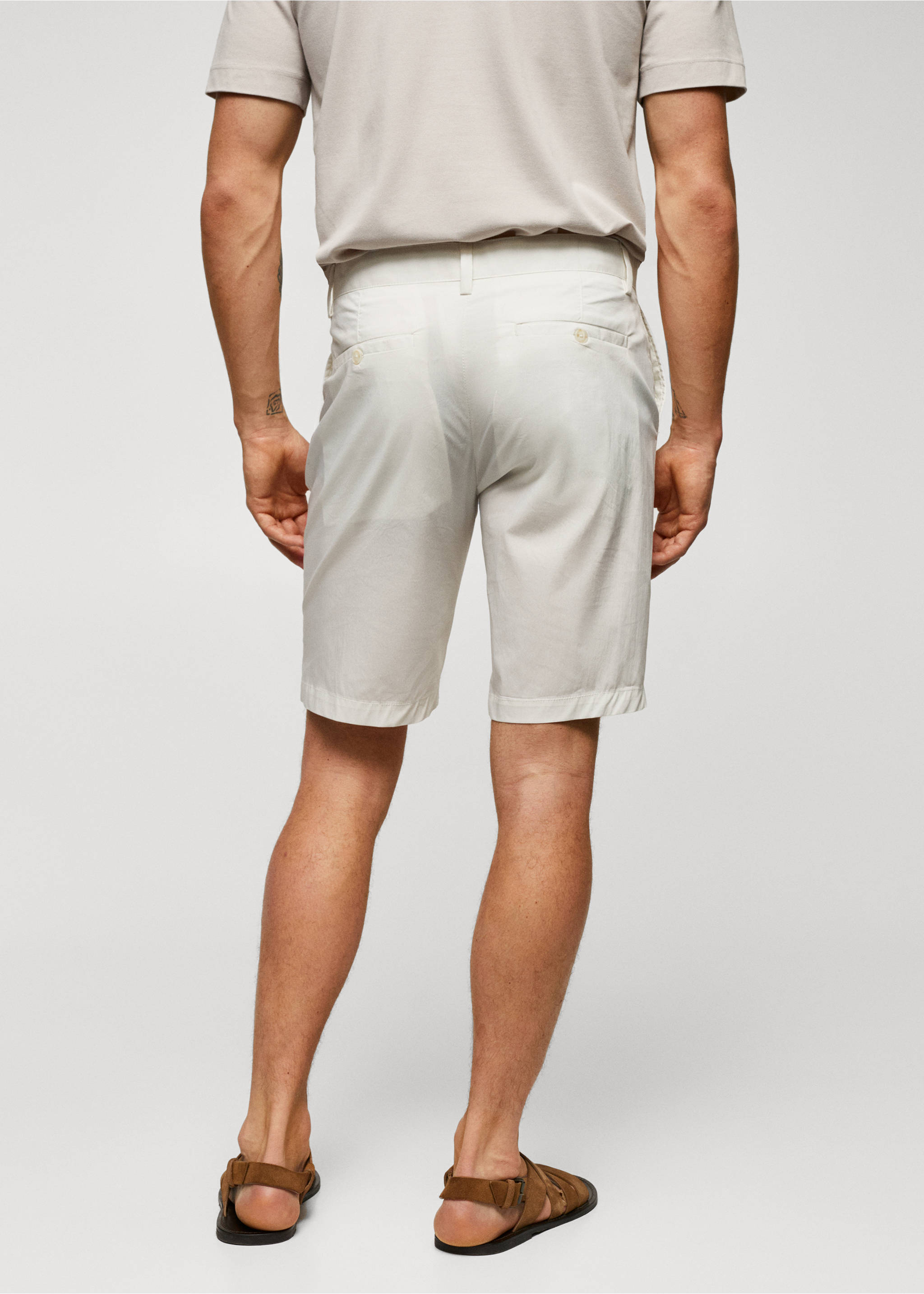 Cotton pleated Bermuda shorts - Reverse of the article, Off White. Ref: 57040551-00.