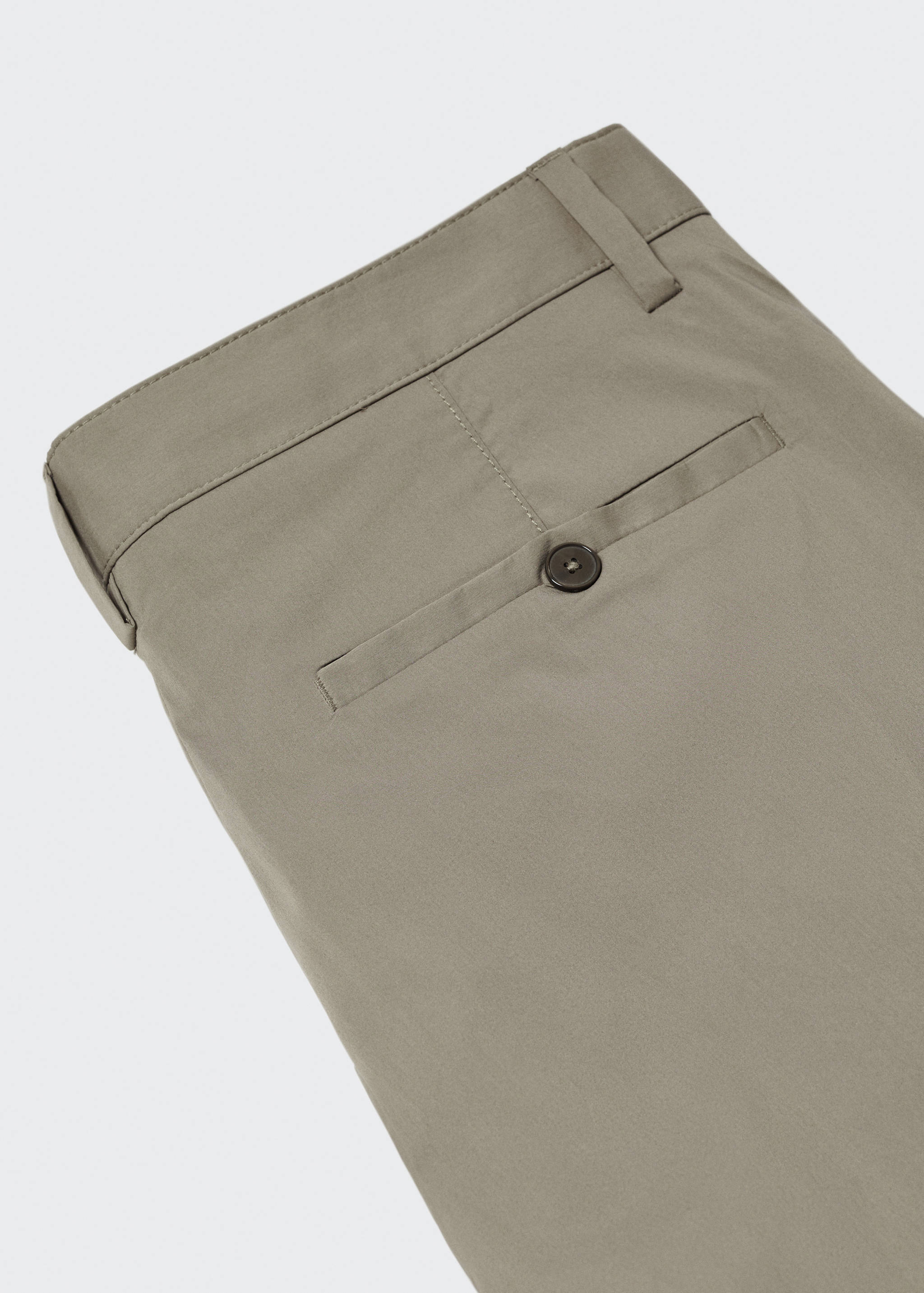Cotton pleated Bermuda shorts - Details of the article 8