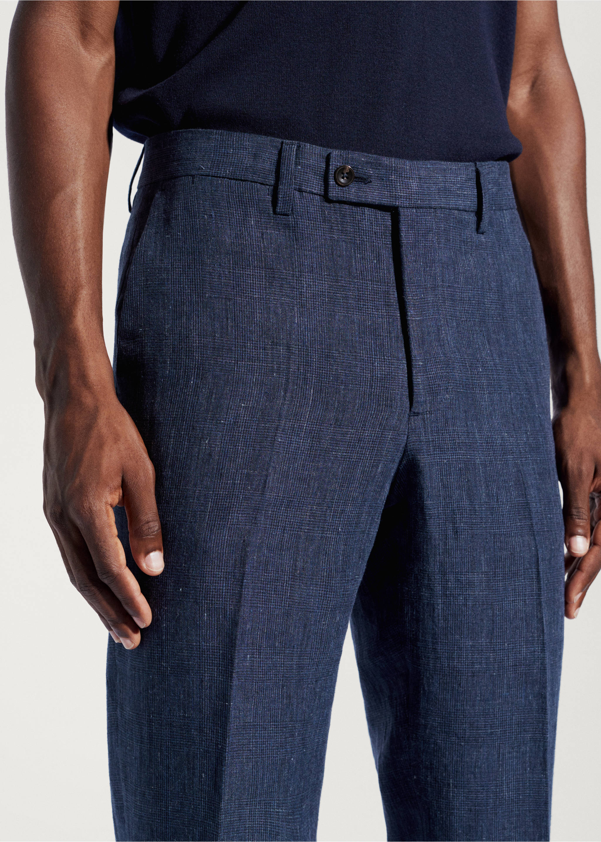 100% linen suit trousers - Details of the article 1, Navy. Ref: 57040556-00.
