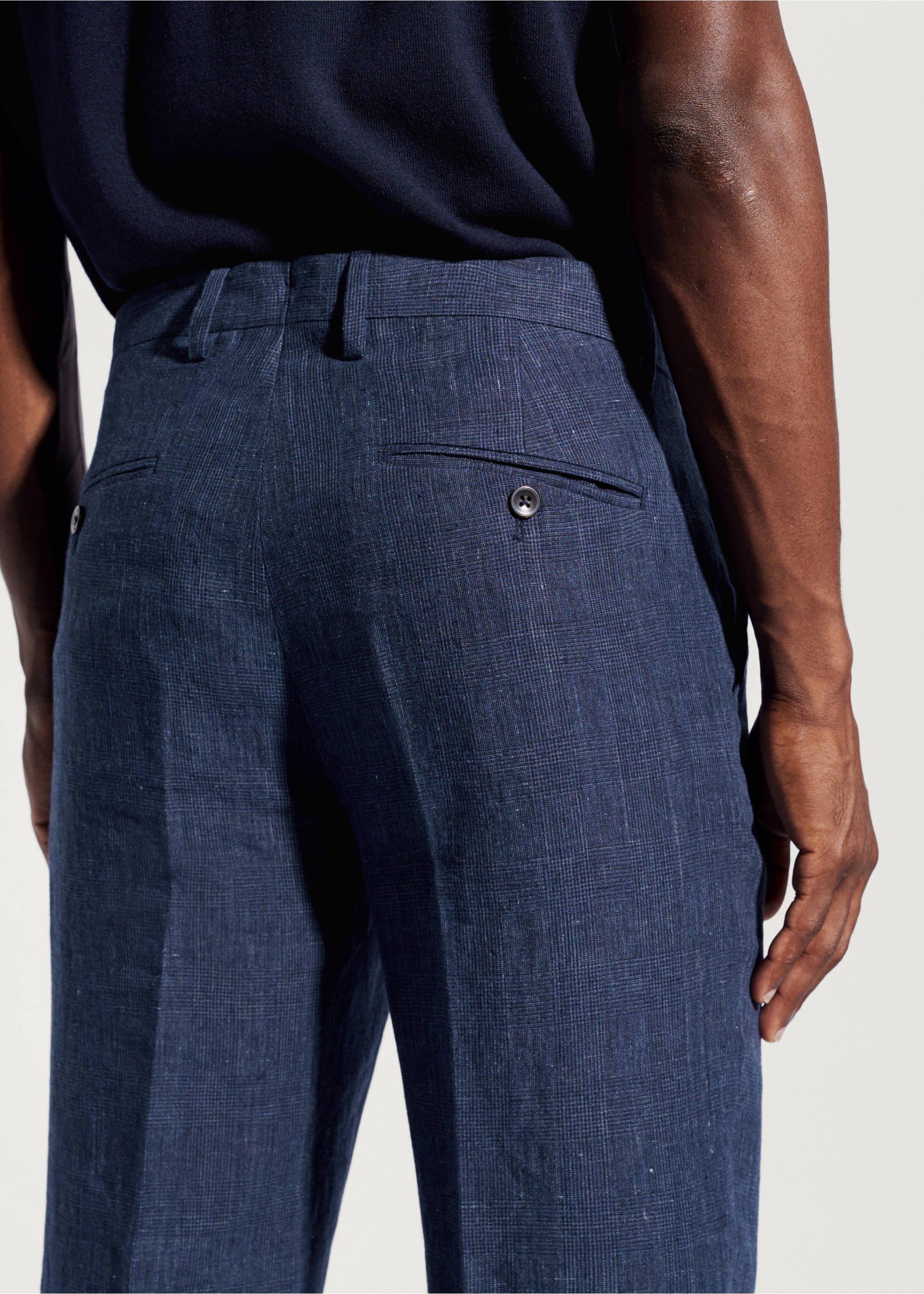 100% linen suit trousers - Details of the article 4, Navy. Ref: 57040556-00.