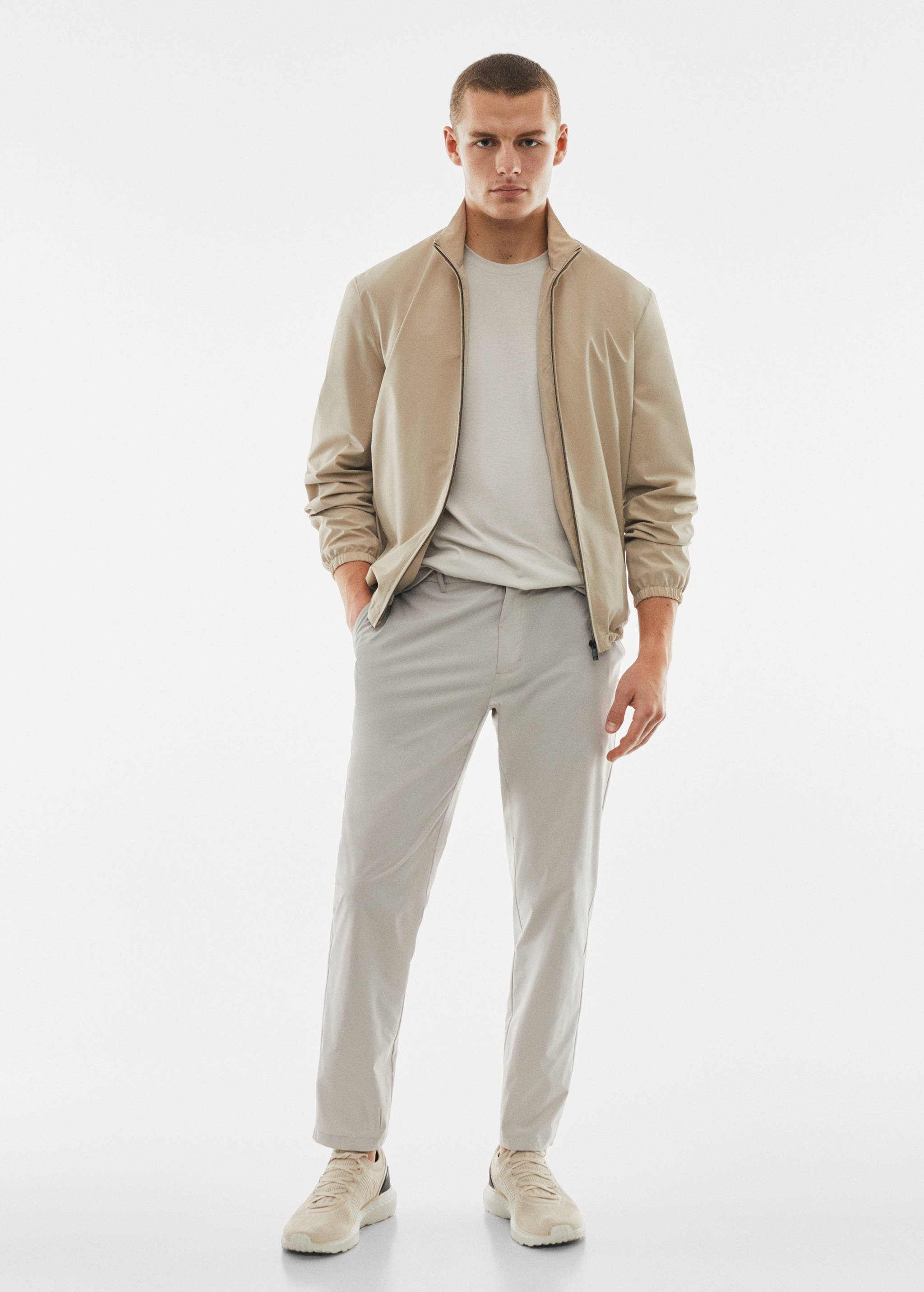 Jaqueta bomber water-repellent - Pla general