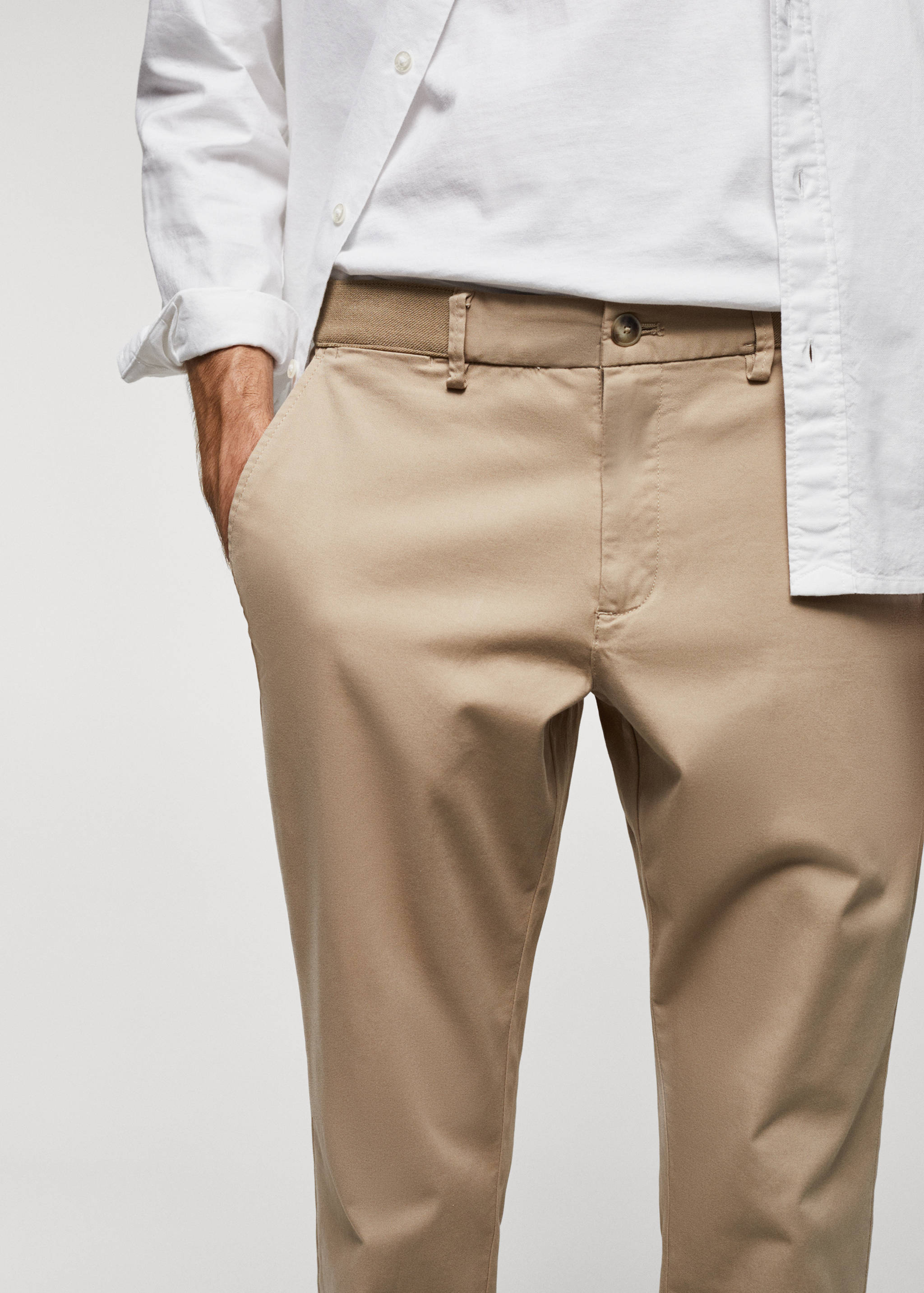 Cotton tapered crop trousers - Details of the article 1