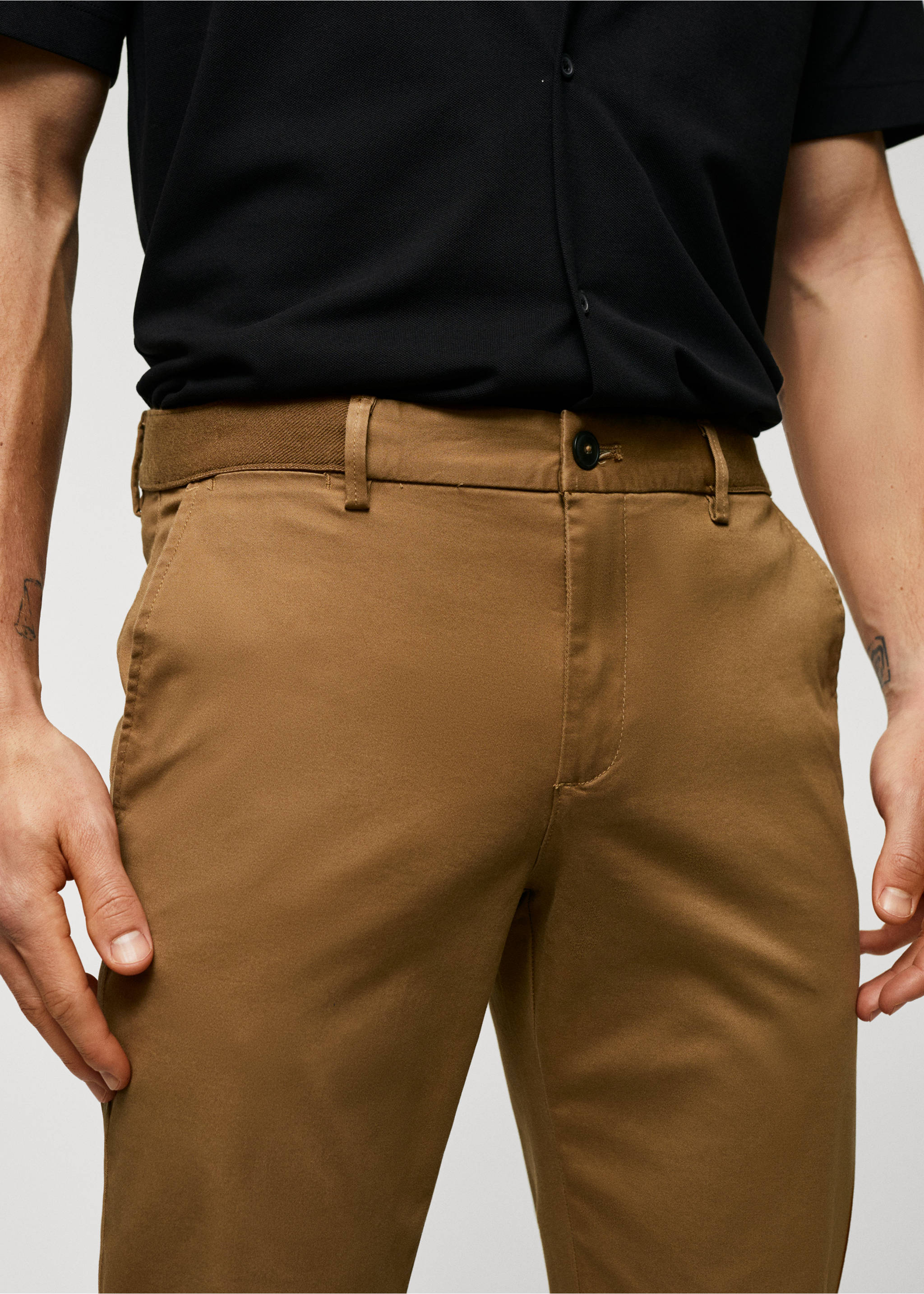 Cotton tapered crop trousers - Details of the article 1, Coffee. Ref: 57040567-00.