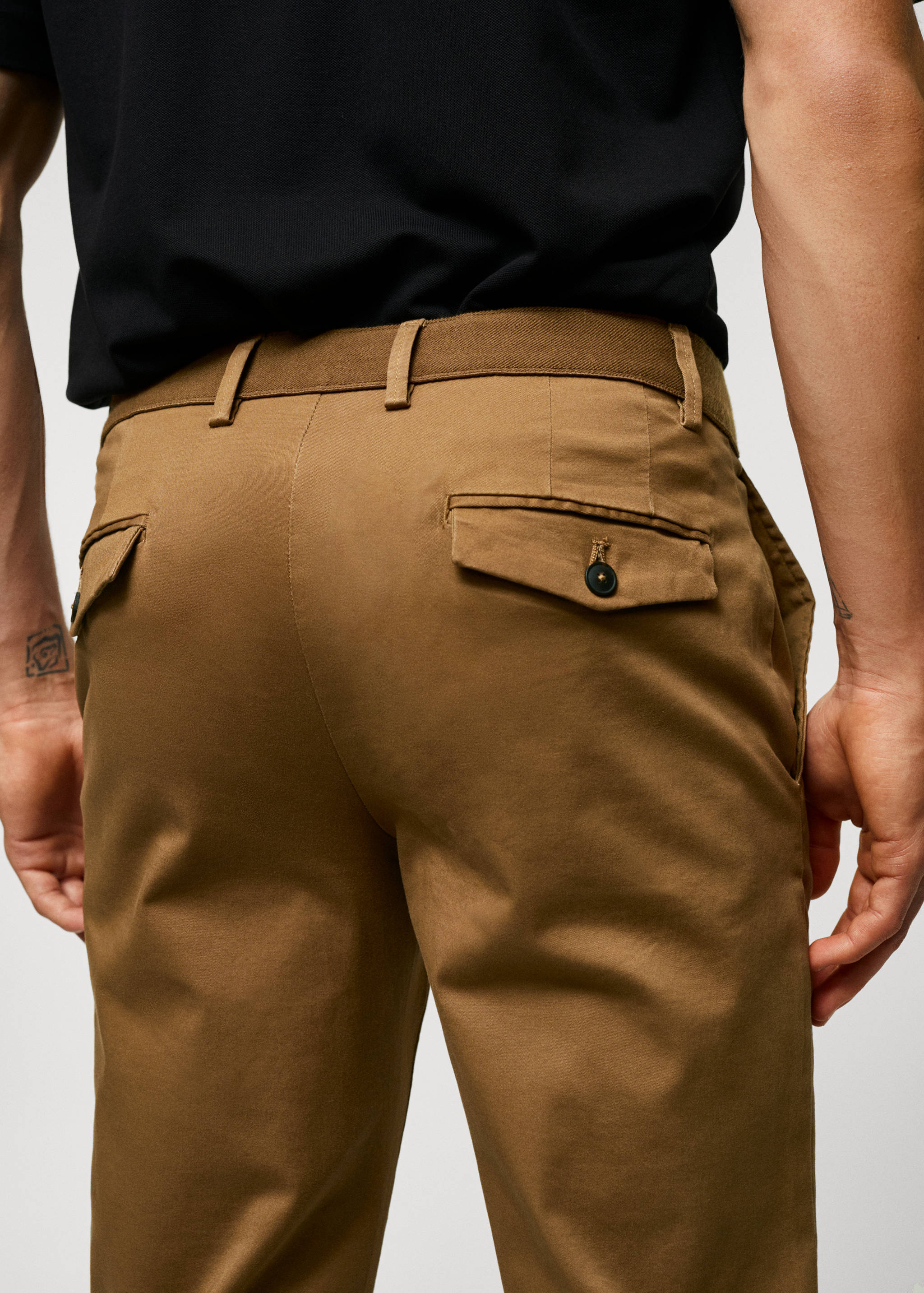 Cotton tapered crop trousers - Details of the article 6