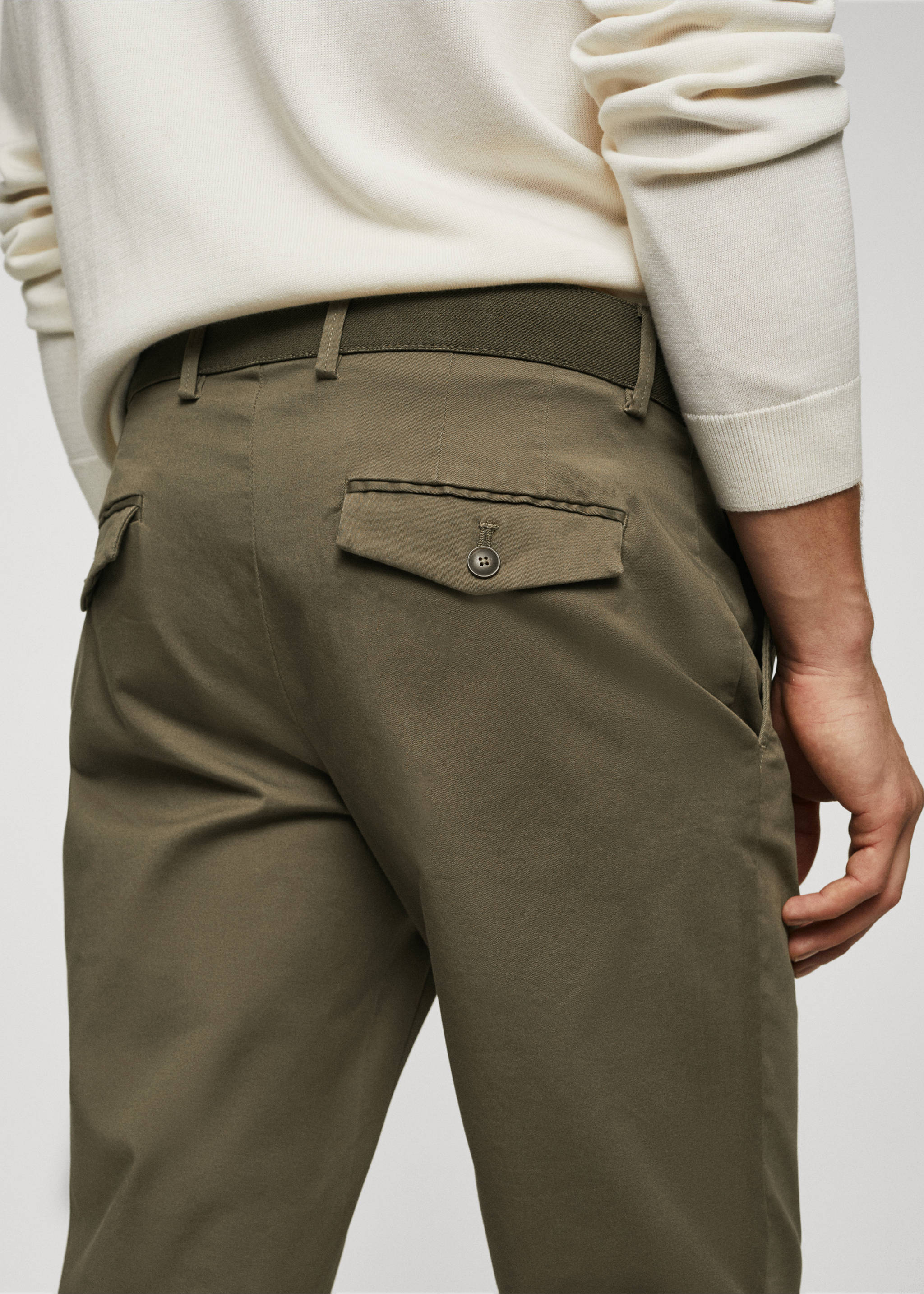 Cotton tapered crop trousers - Details of the article 2, Medium Green. Ref: 57040567-00.