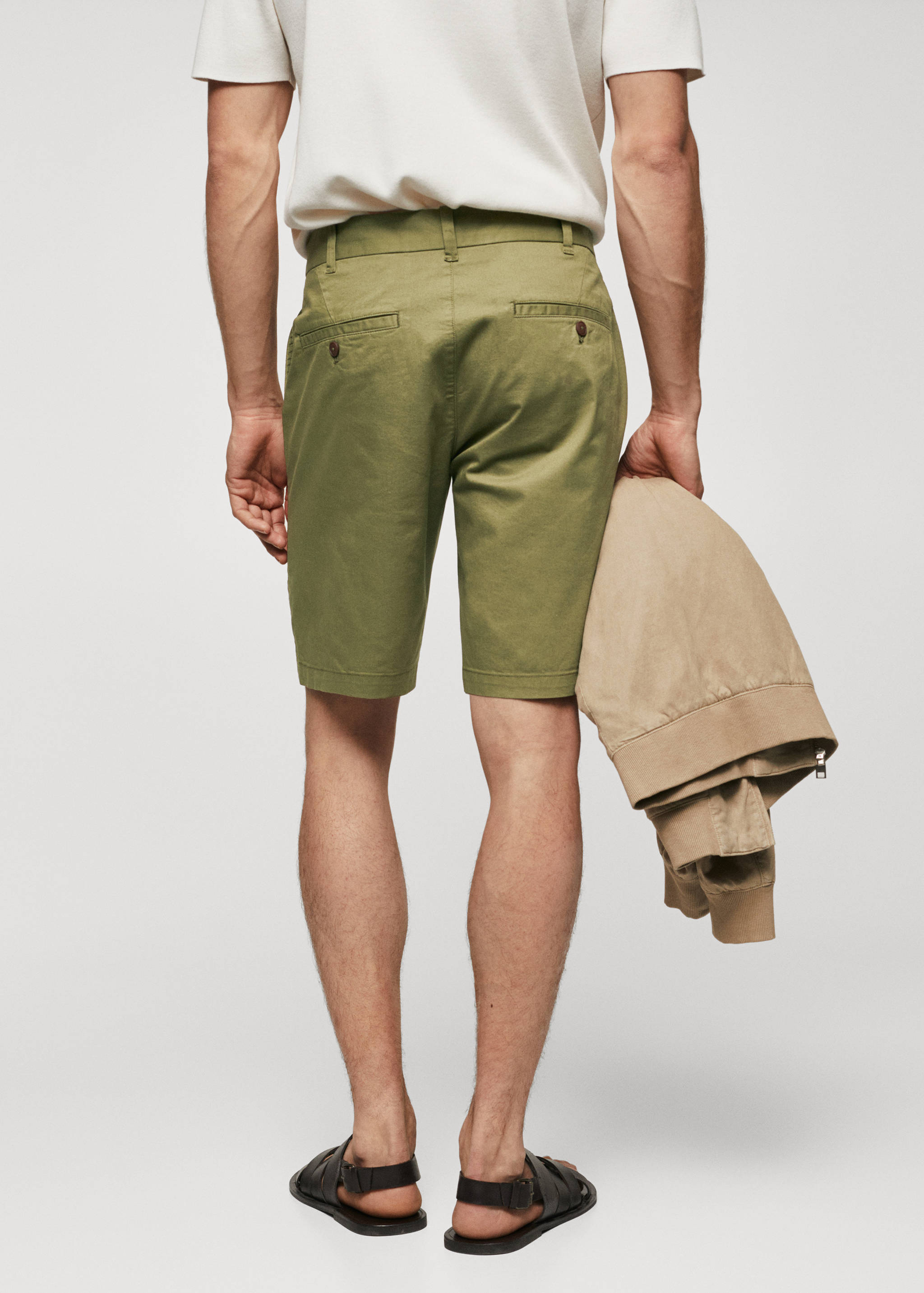 Slim-fit chino cotton bermuda shorts - Reverse of the article