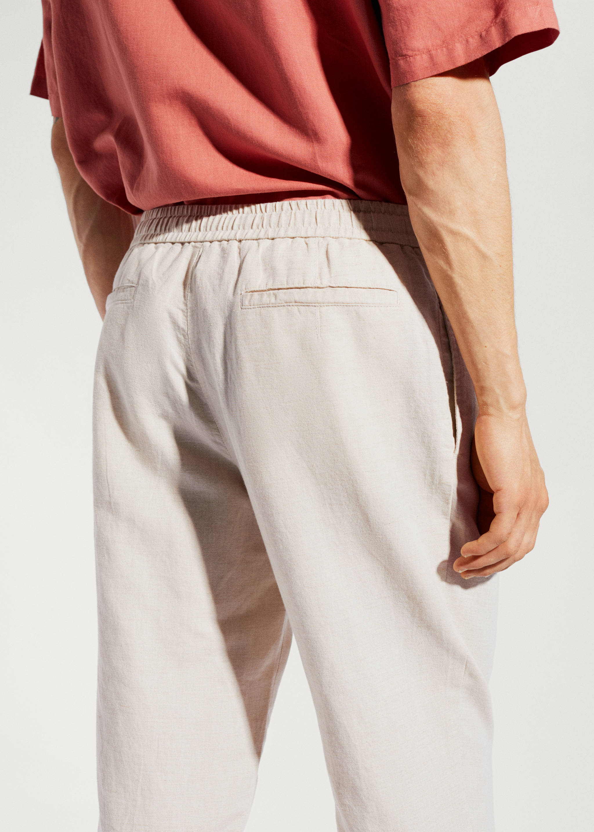 Slim Fit-Leinenhose mit Kordel - Detail des Artikels 2