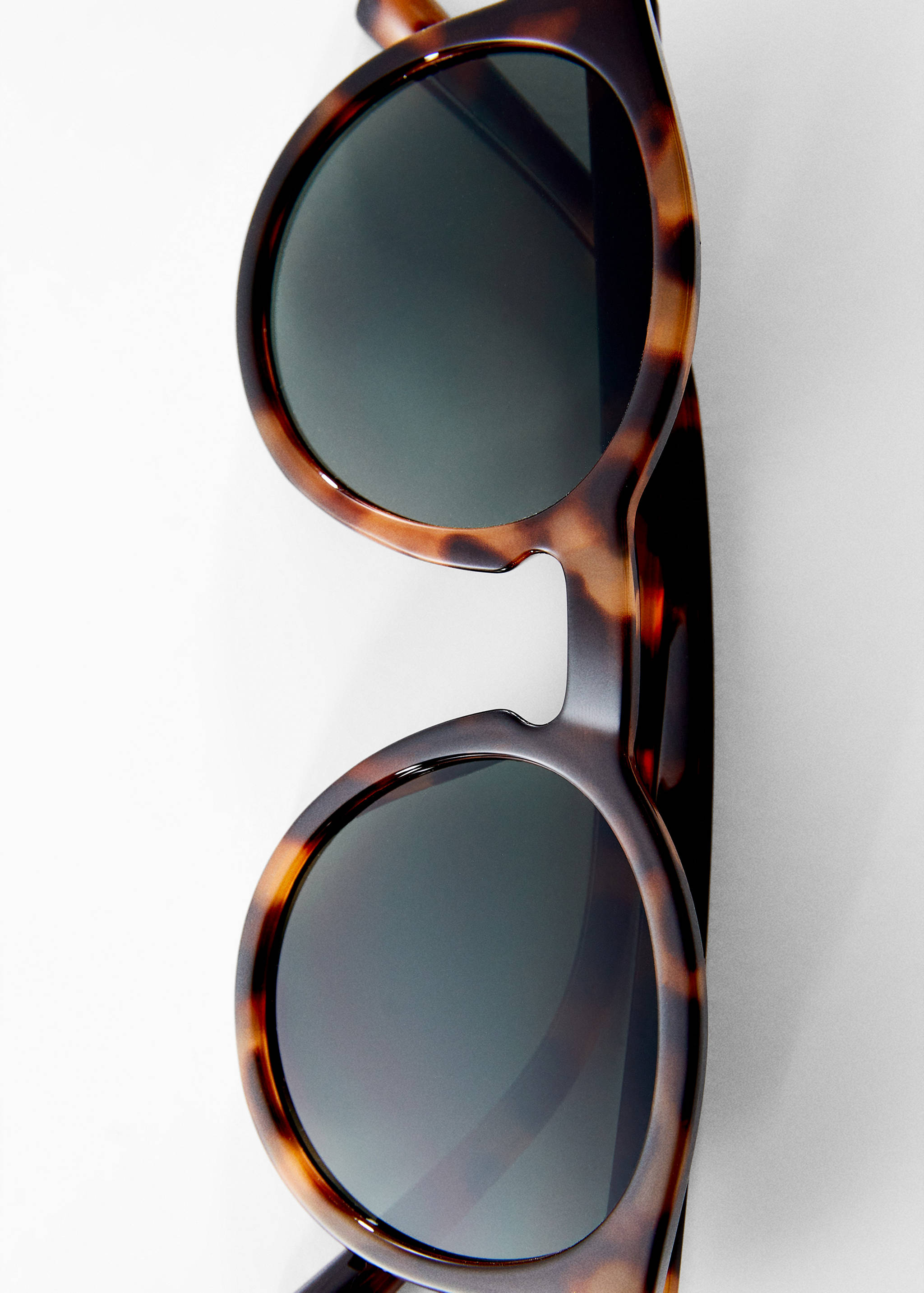Retro sunglasses - Details of the article 5