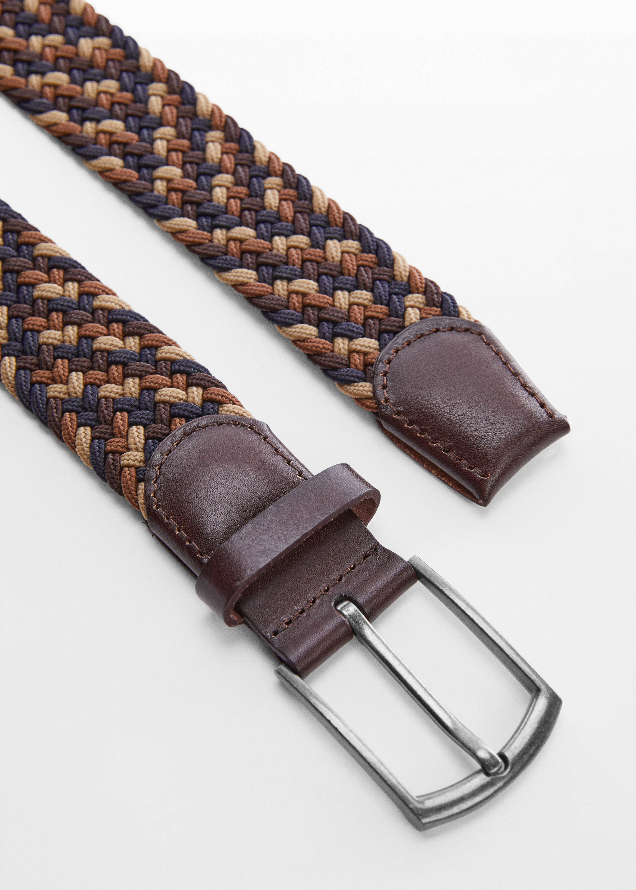 Flätat stretchigt skärp färger - Bild av mittparti