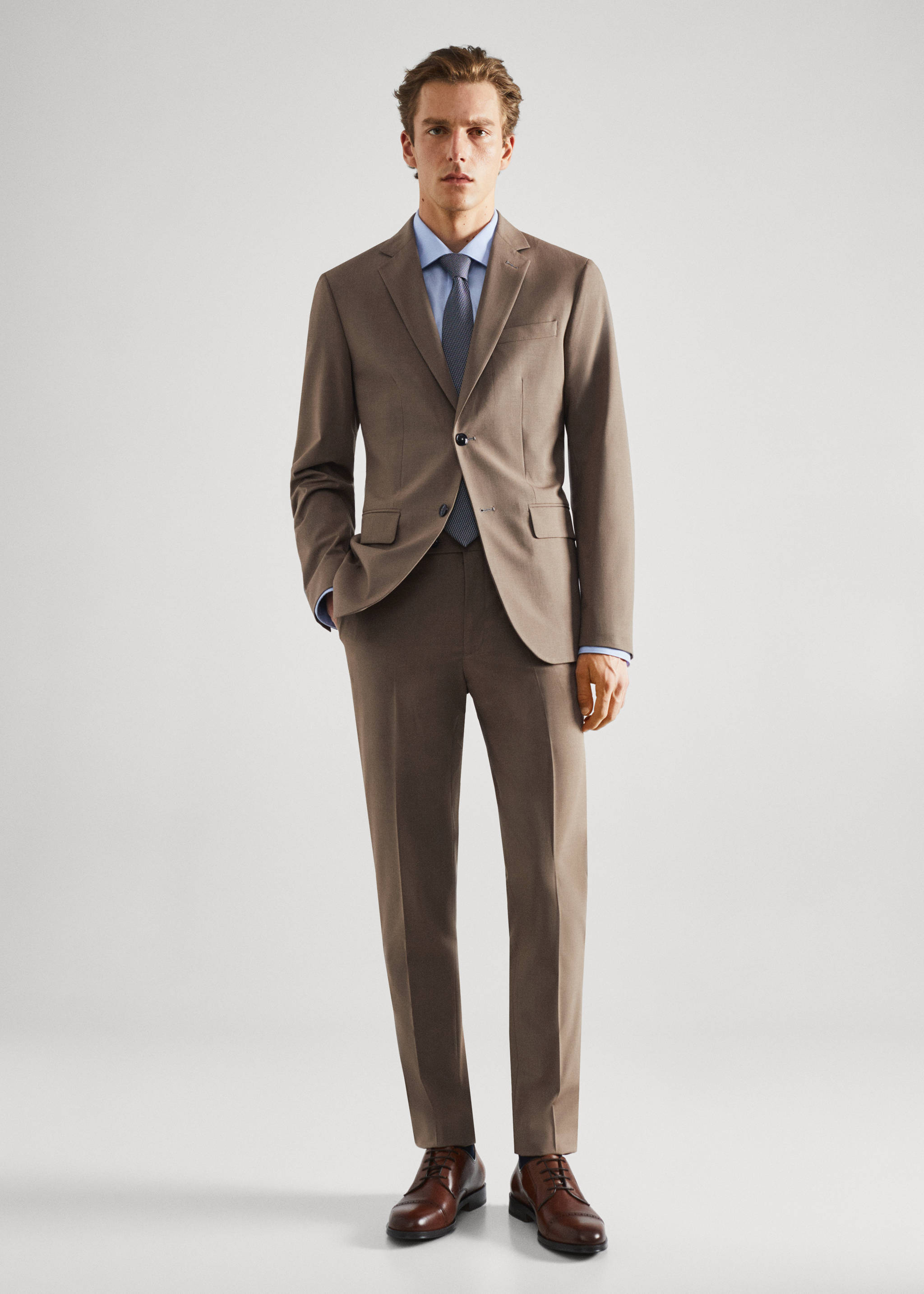 Stretch-fabric slim-fit suit trousers - General plane