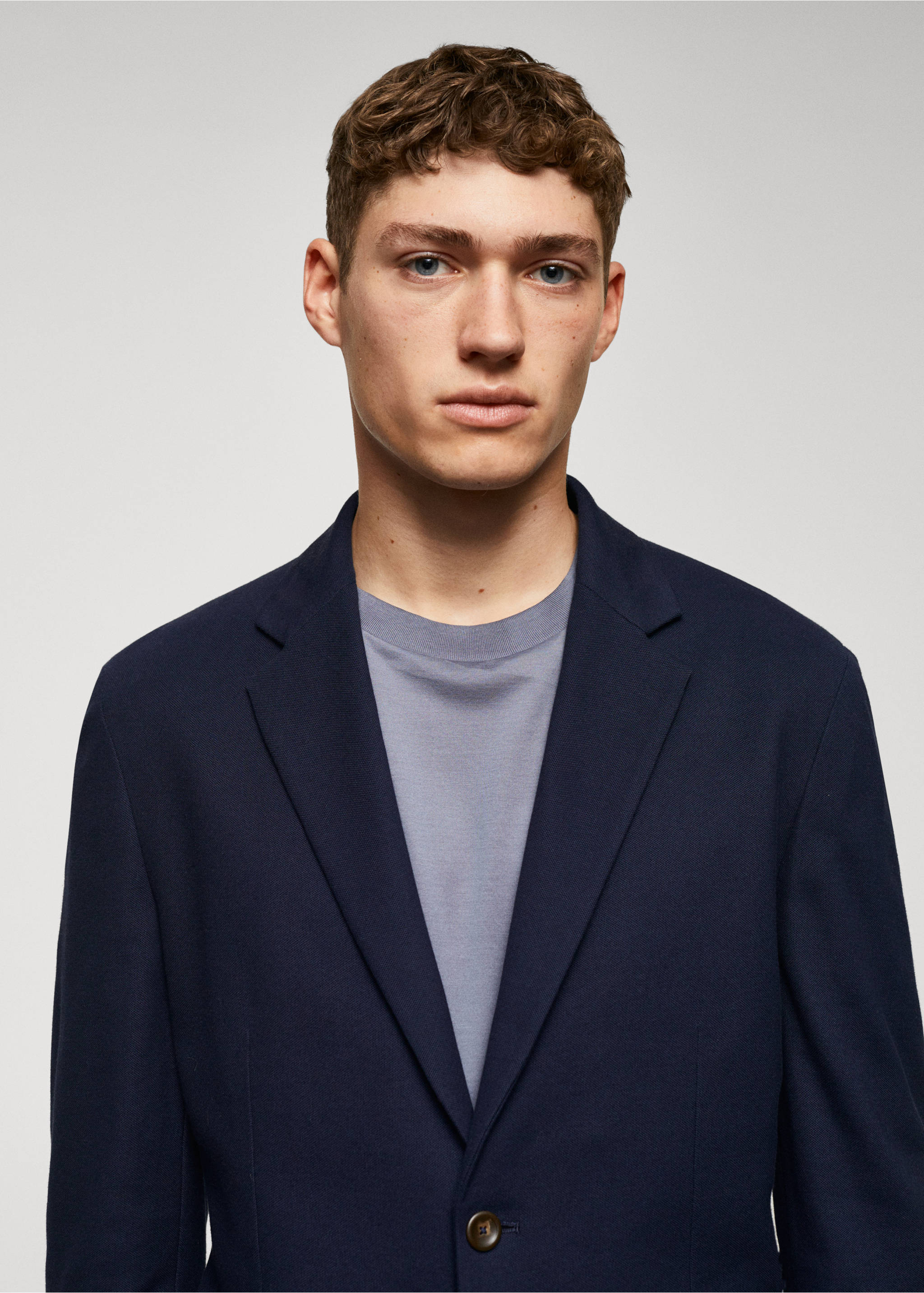 Strukturierter Slim Fit-Baumwollblazer - Detail des Artikels 1, Marineblau. Ref: 57040670-00.