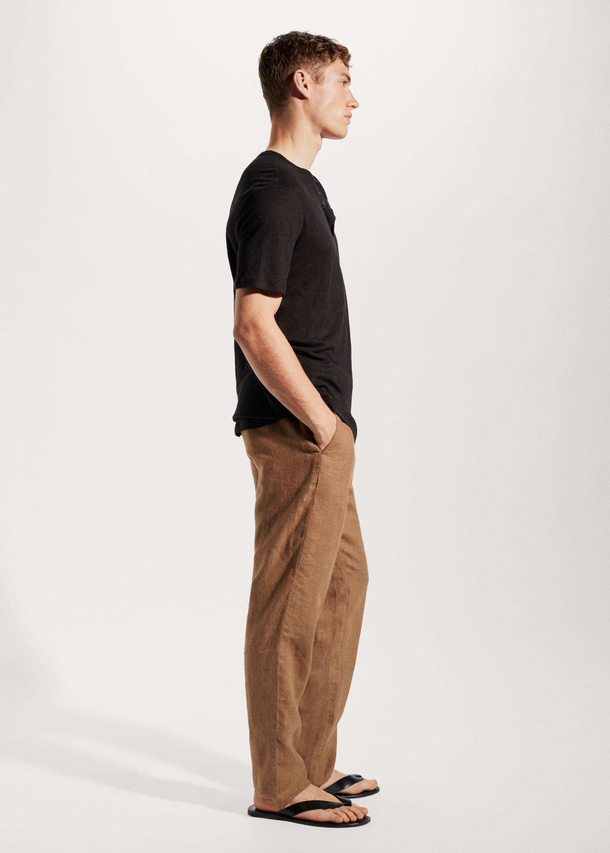 Henley-Shirt aus 100 % Leinen - Detail des Artikels 2