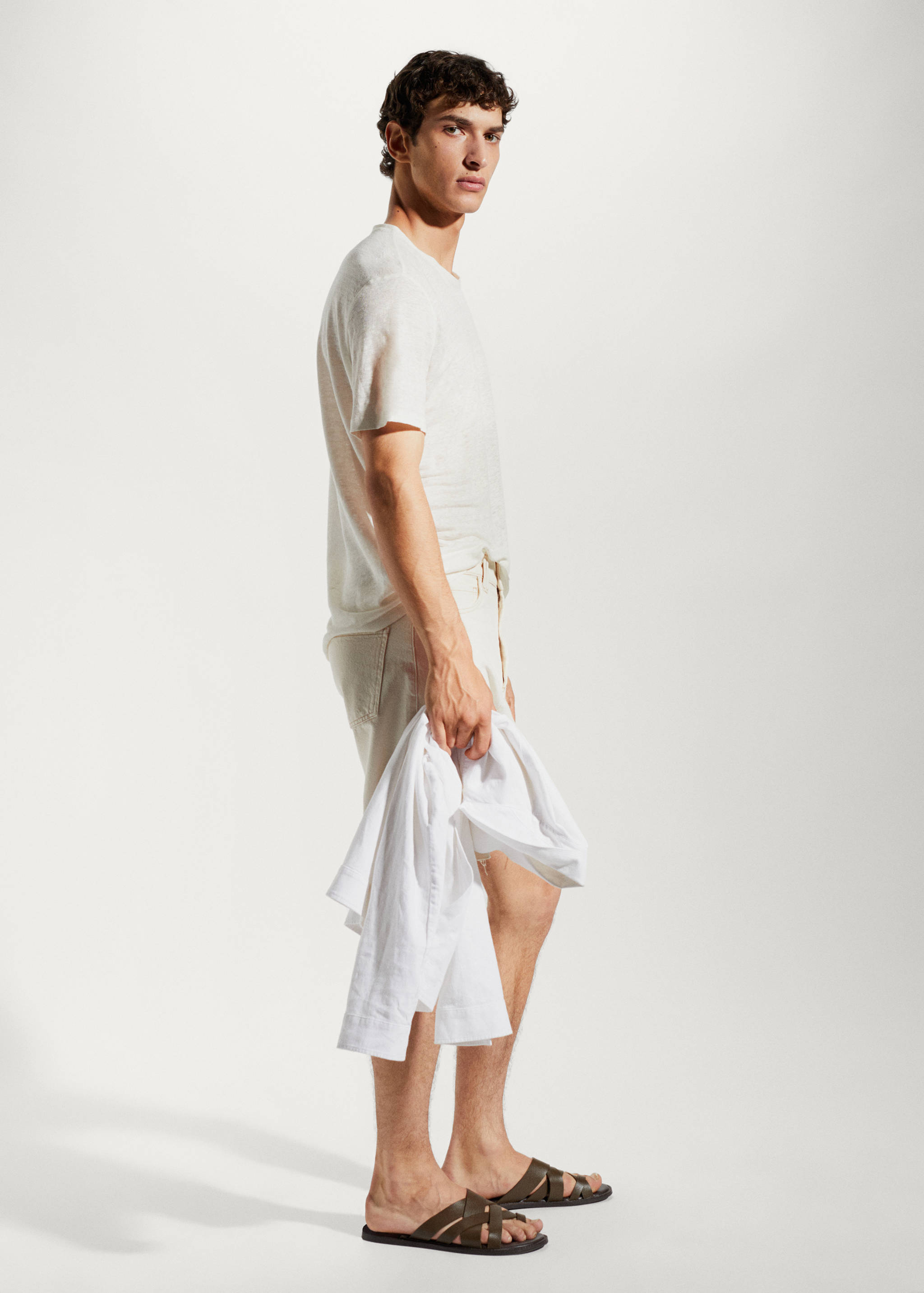 T-shirt slim fit 100 % lin - Détail de l'article 2