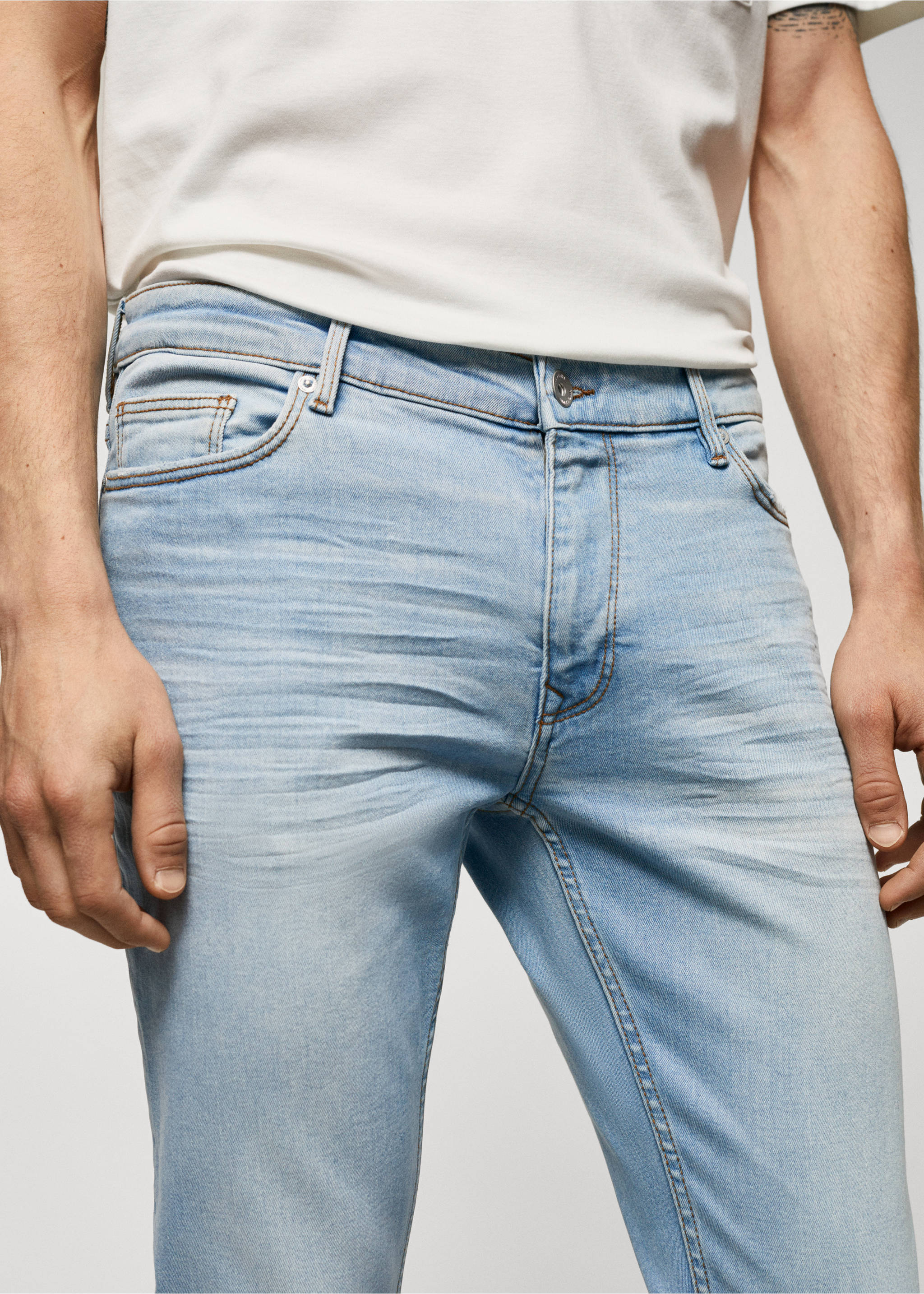 Jude skinny-fit jeans - Details of the article 1, Light Blue. Ref: 57040683-00.