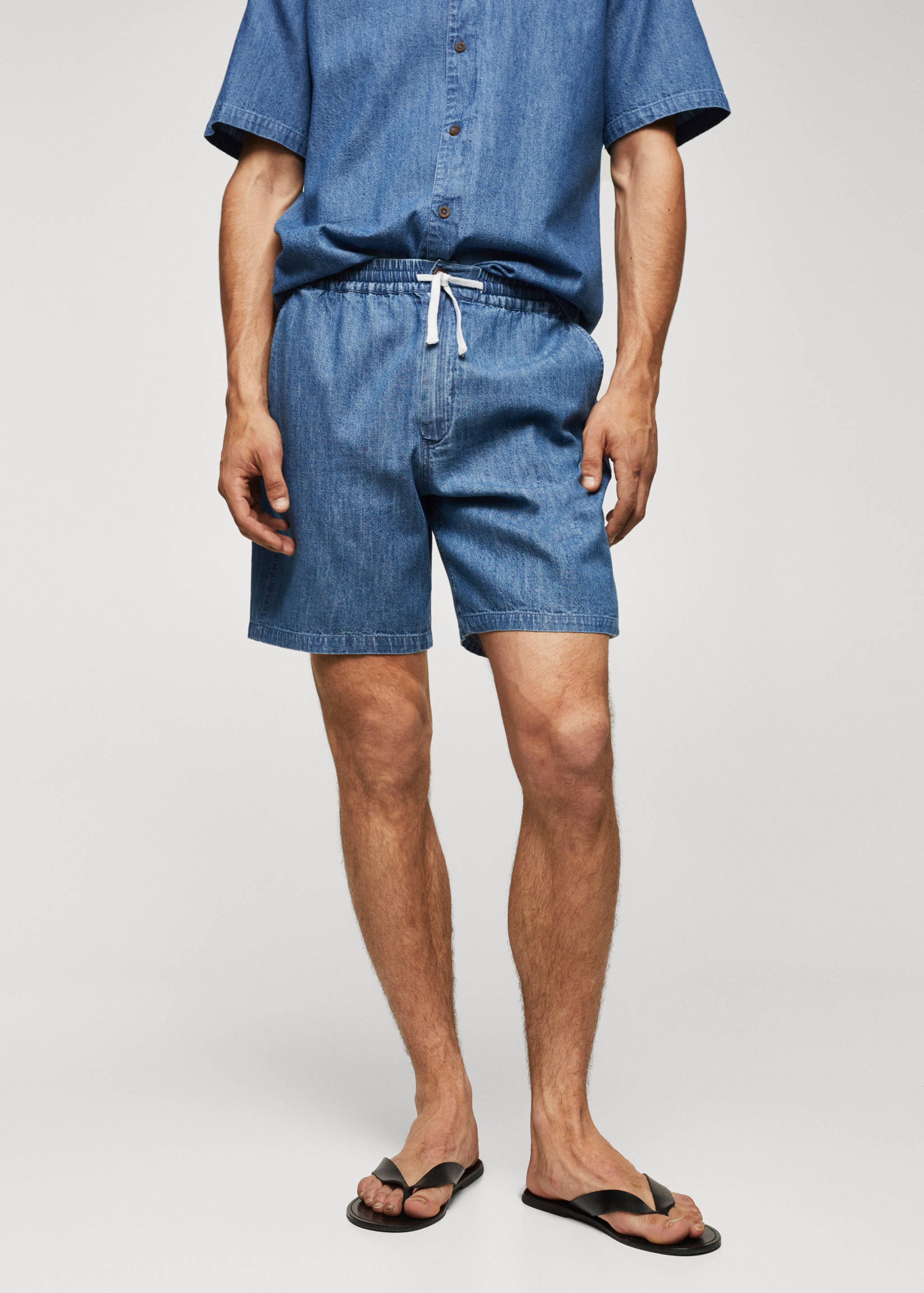 Bermuda-Shorts aus Baumwoll-Chambray - Mittlere Ansicht