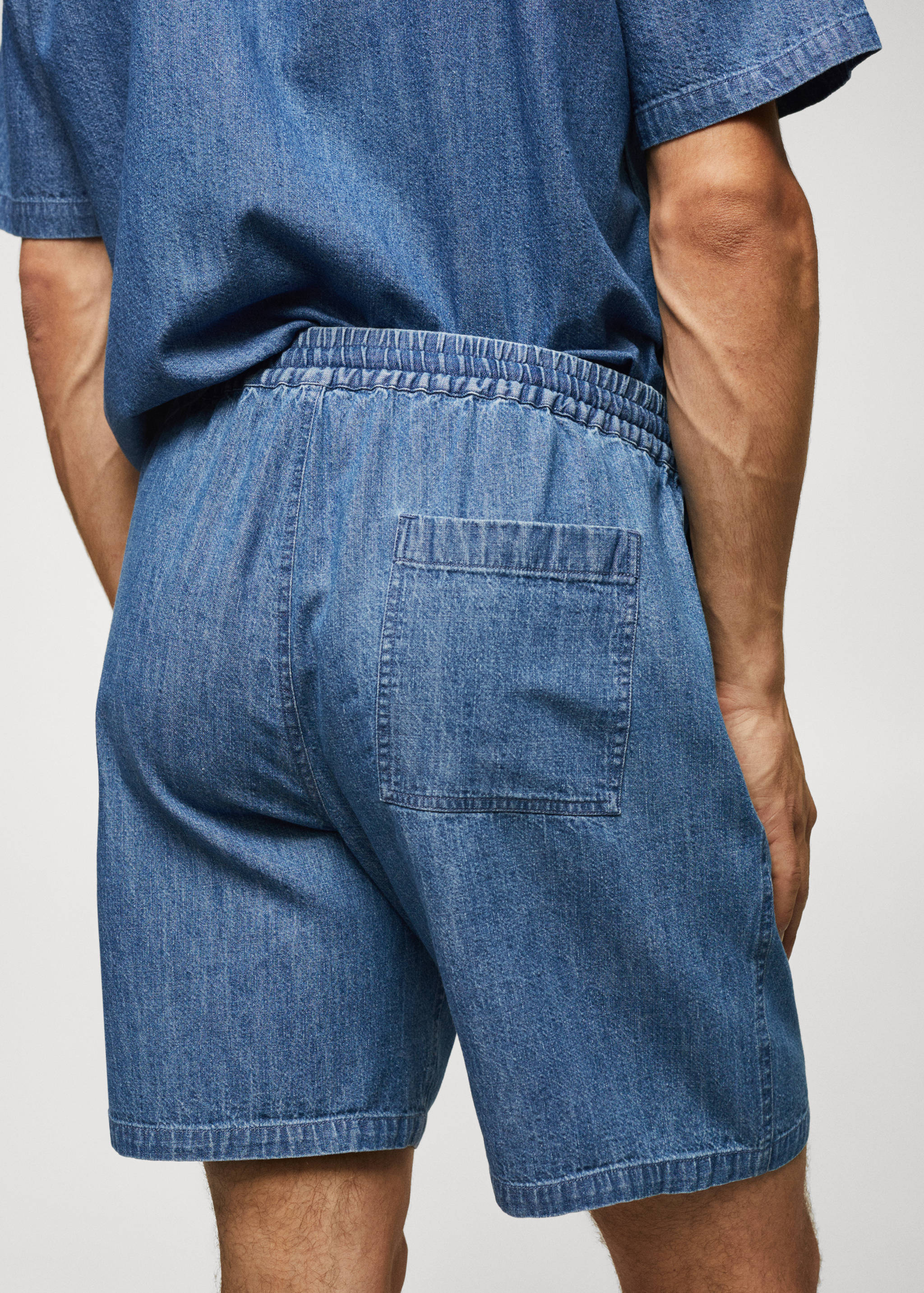 Bermuda-Shorts aus Baumwoll-Chambray - Detail des Artikels 4