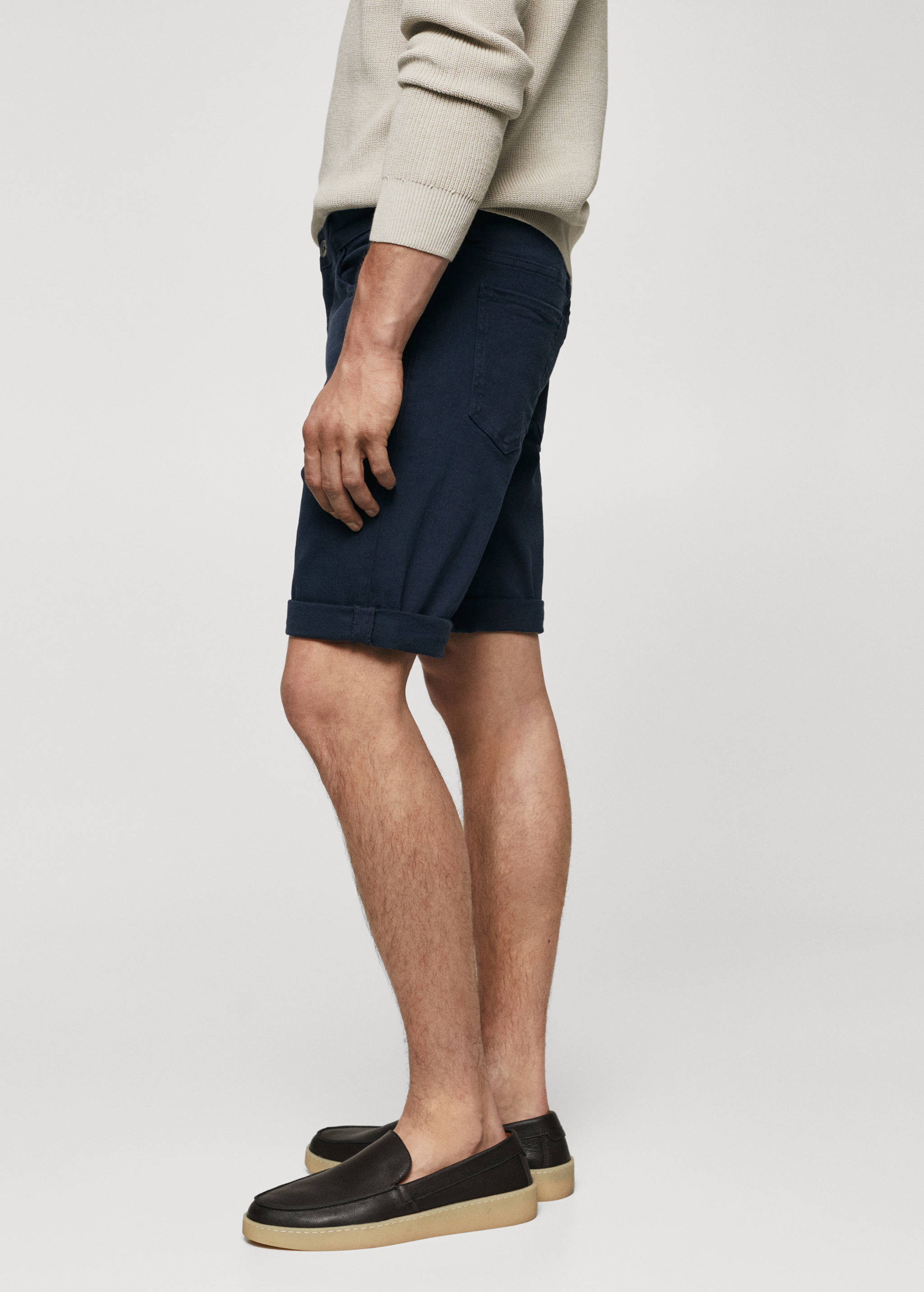Slim-fit denim bermuda shorts - Details of the article 4