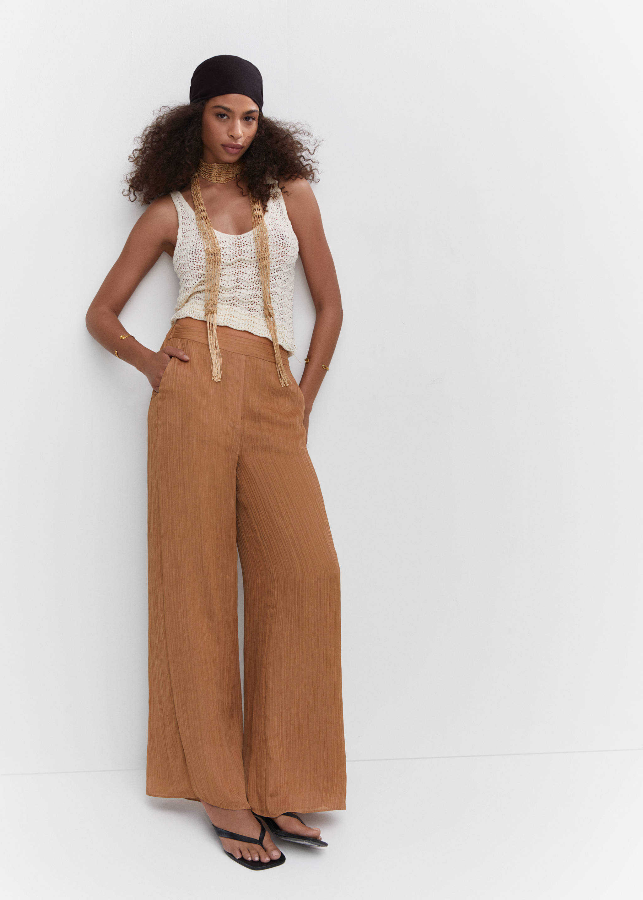 Pleated wide leg trousers - Details of the article 2