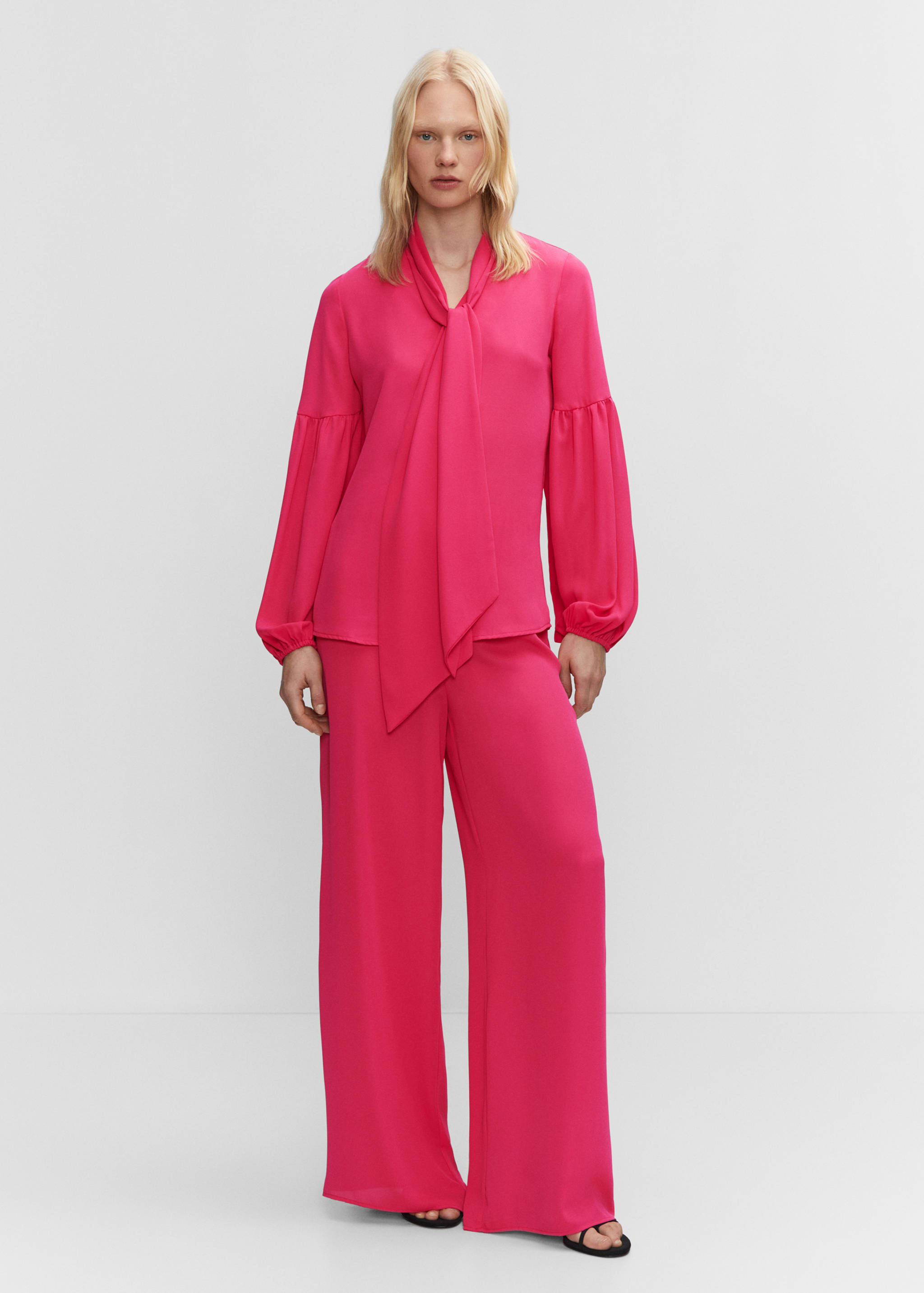 Wide leg trousers with elastic waist - General plane
