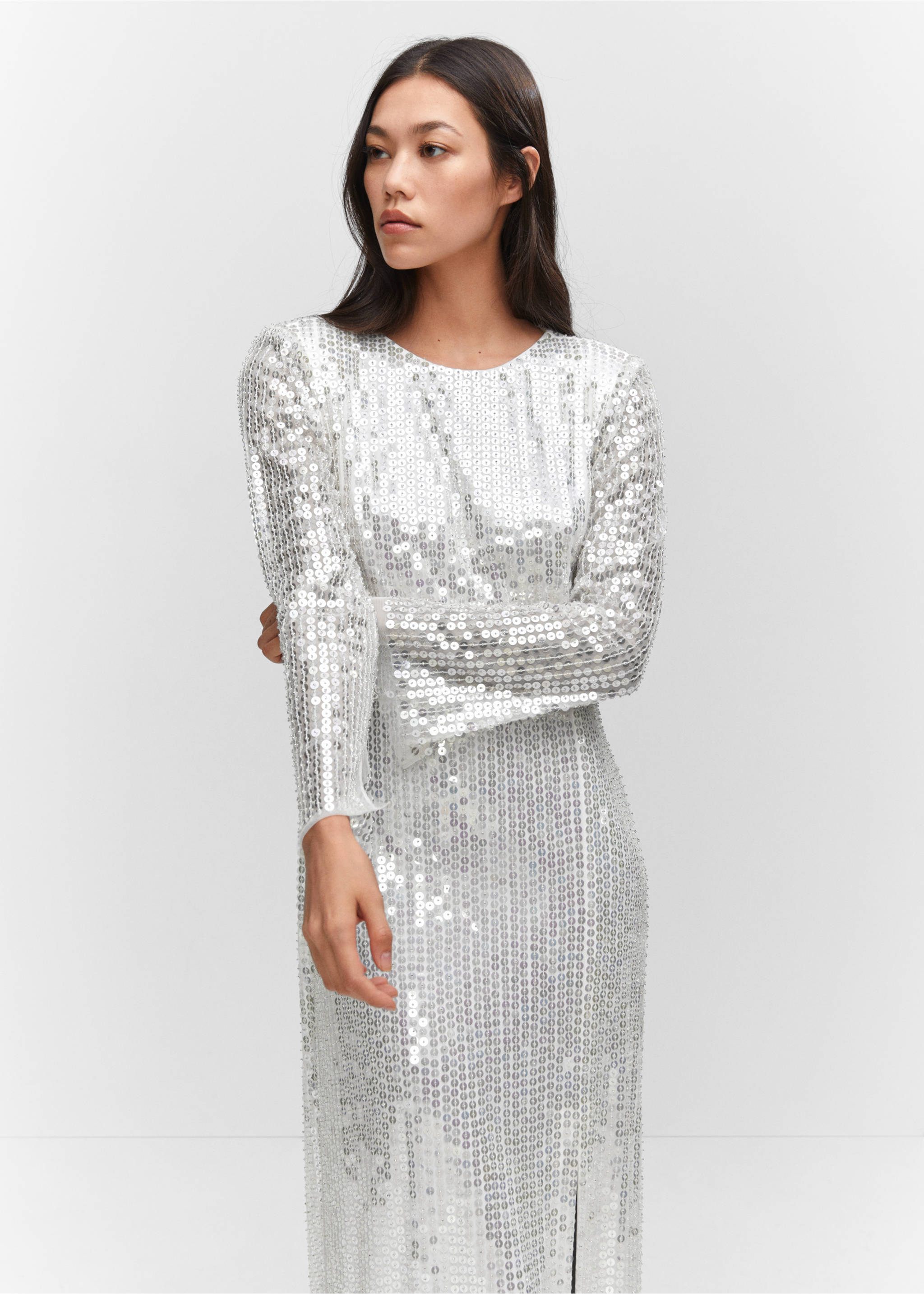 Robe paillettes ouverture - Plan moyen, Blanc. Ref: 57040747-00.