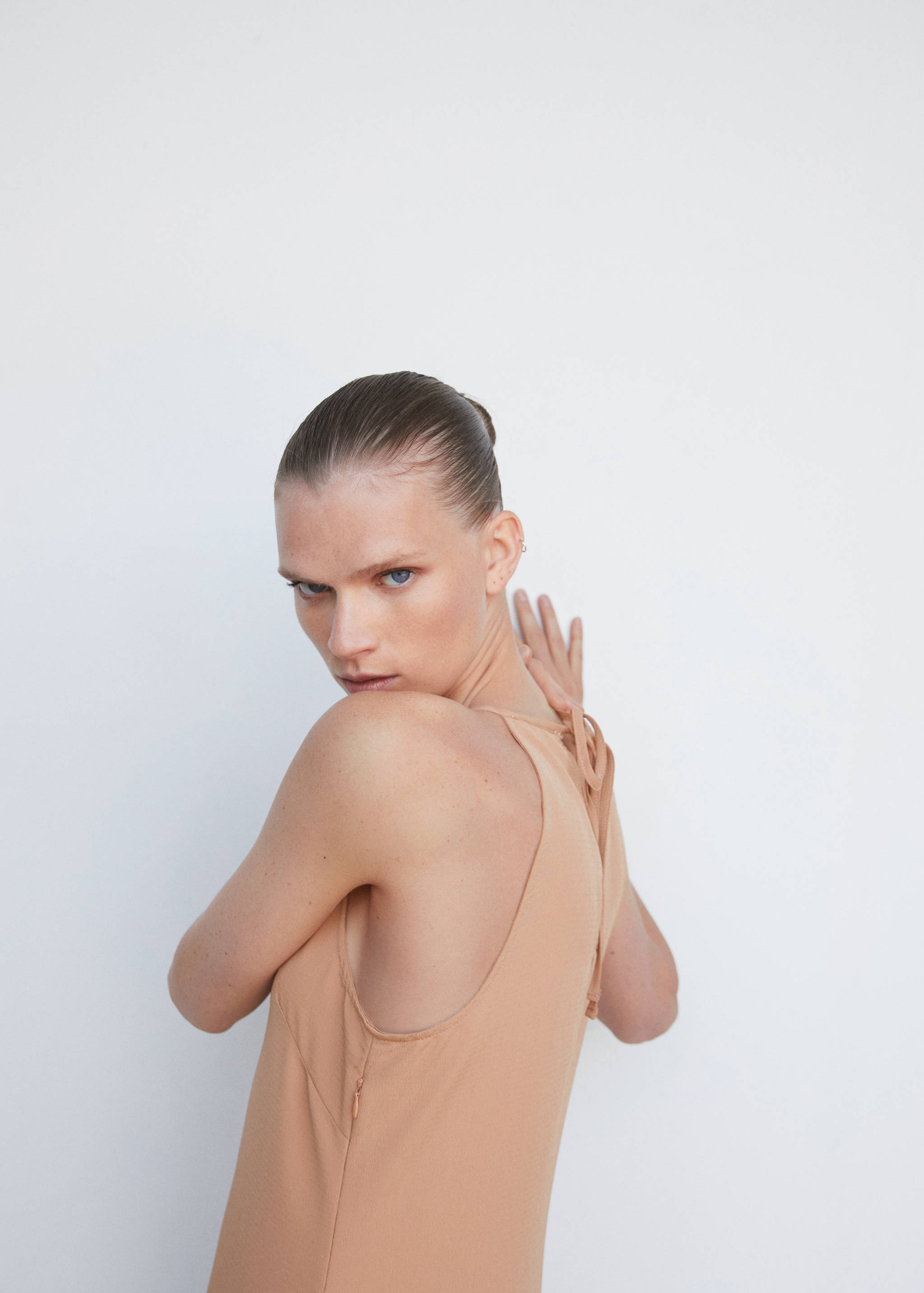 Pleated panel dress - Details of the article 1