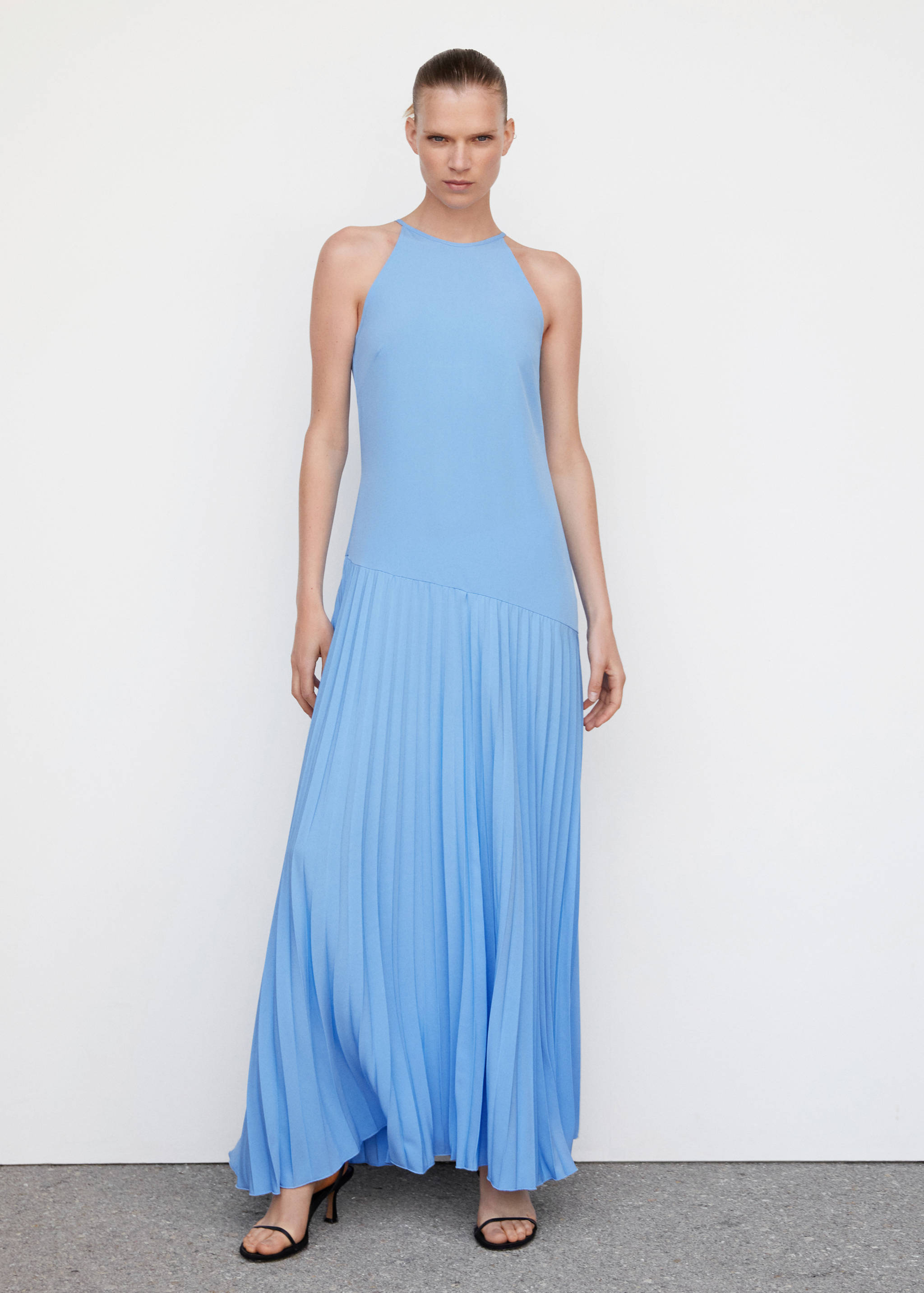 Pleated panel dress - General plane