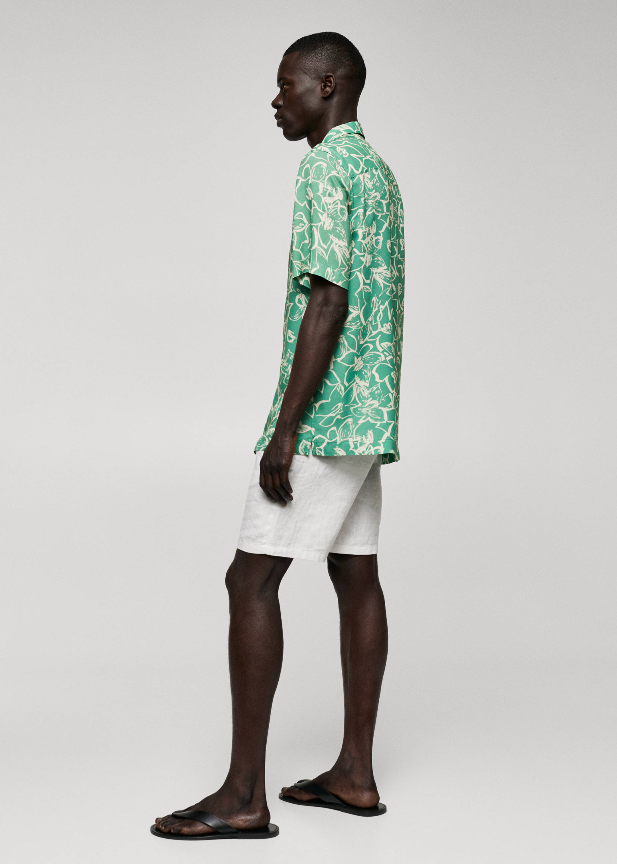 Camisa fluida estampat floral - Detall de l'article 2
