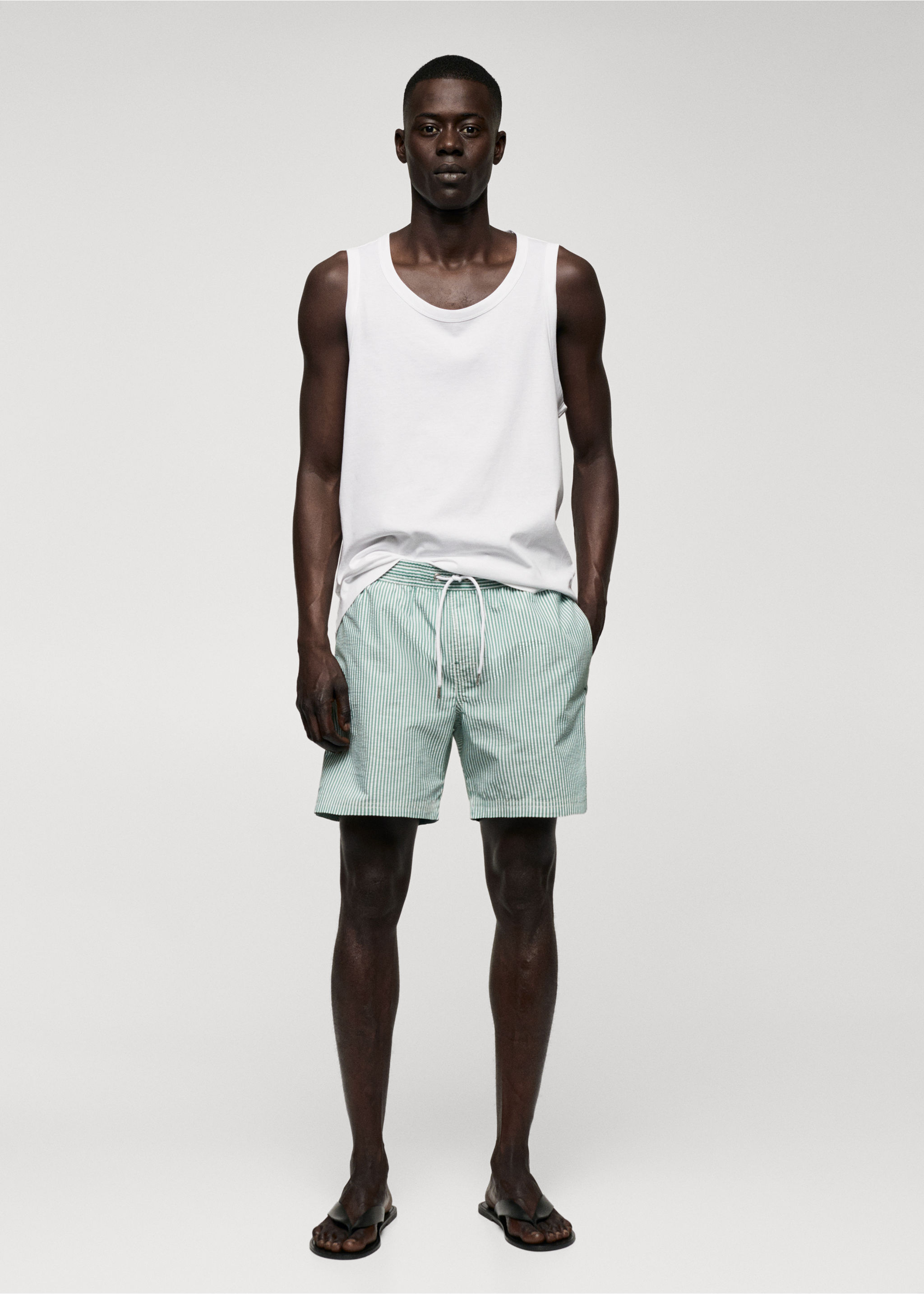 Maillot de bain rayures seersucker - Plan général