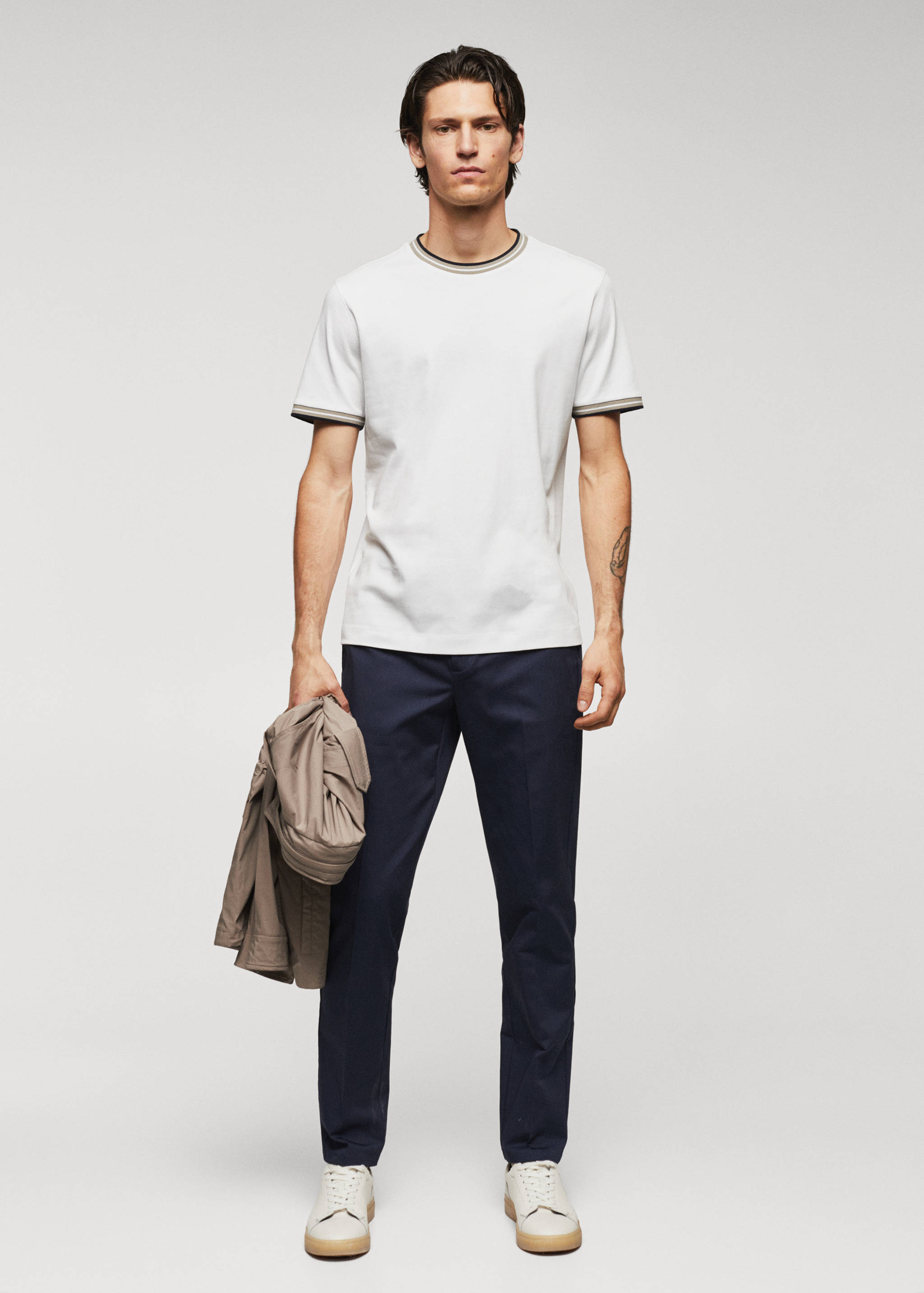 100% cotton t-shirt with contrast piping - General plane