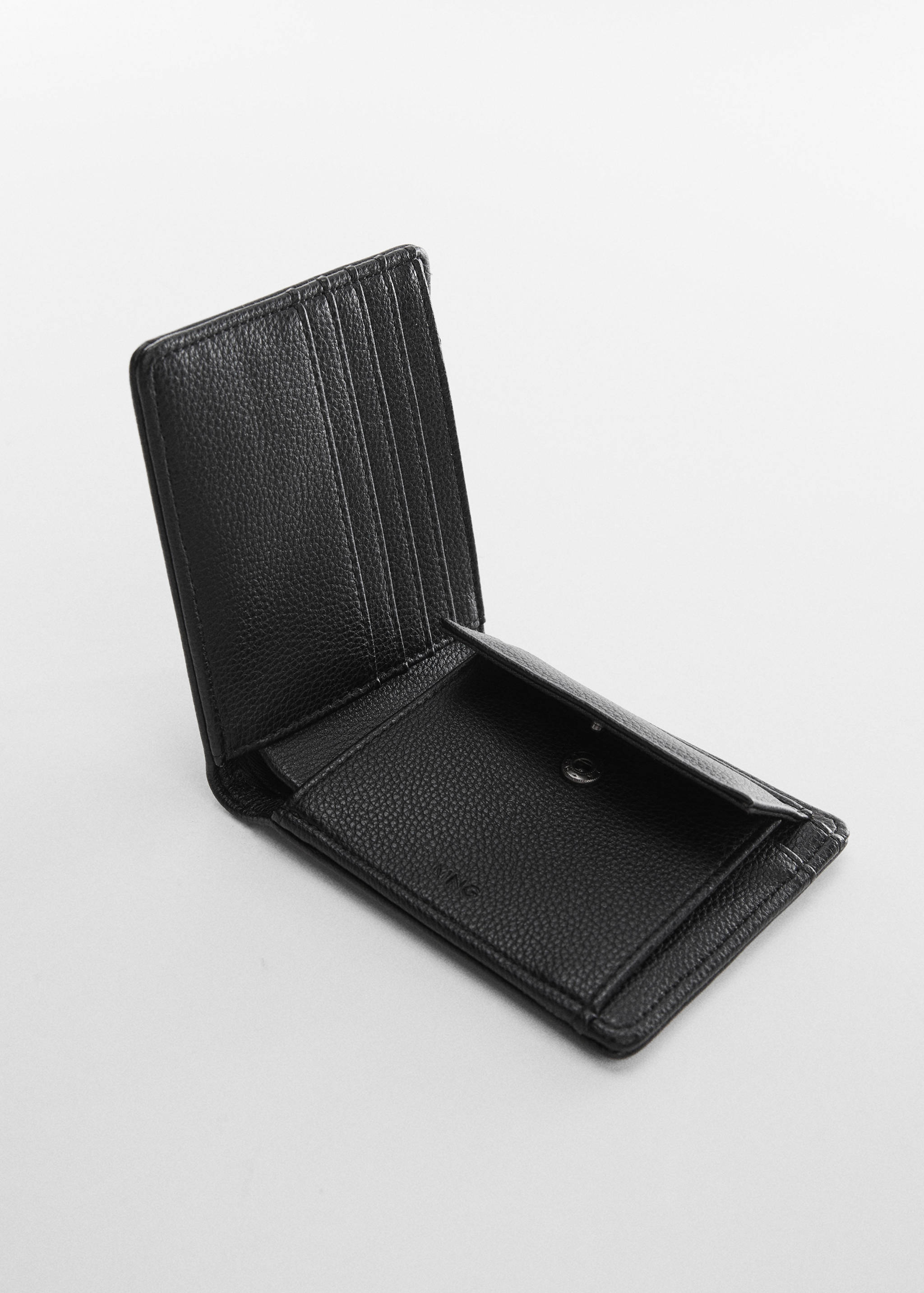 Anti-contactless wallet - Details of the article 1