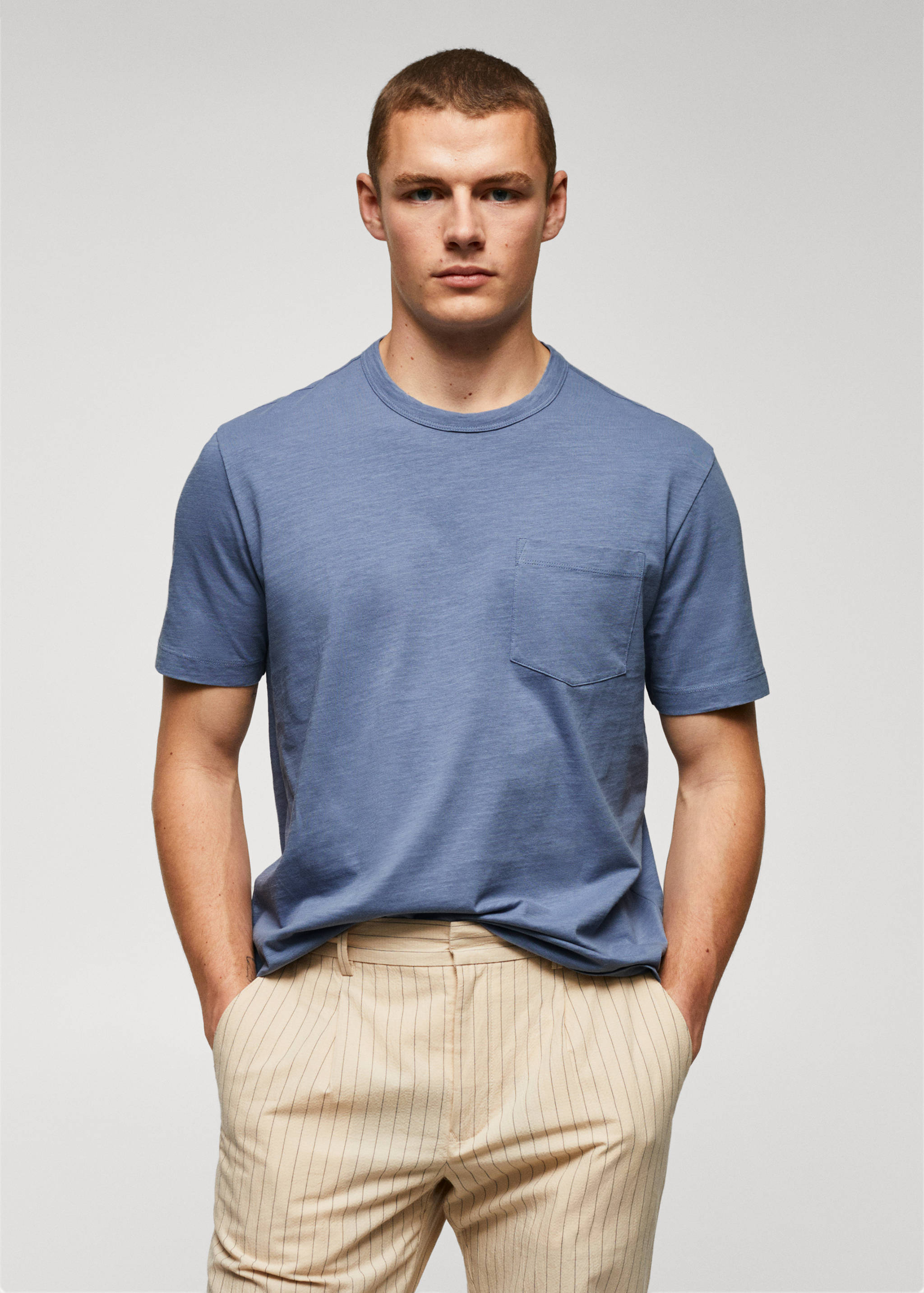 100% cotton t-shirt with pocket - Medium plane