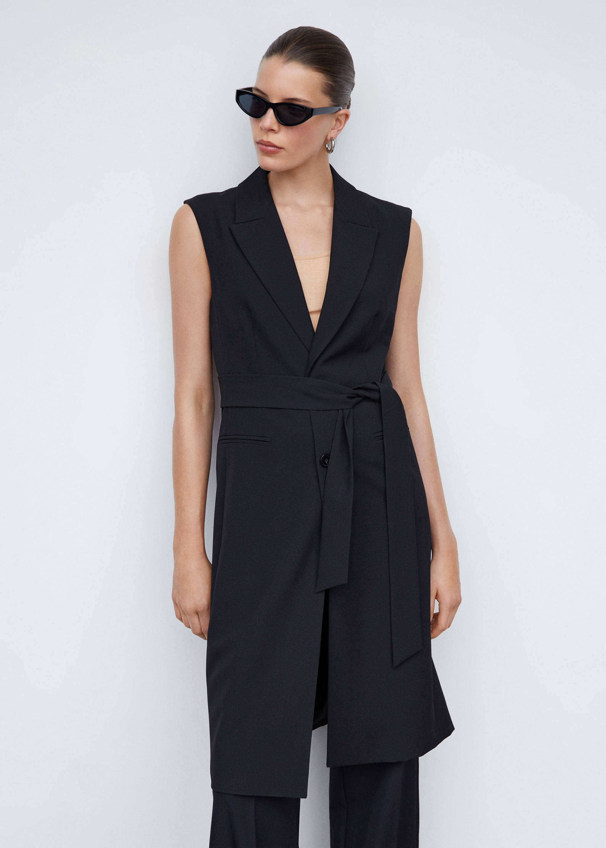 Long gilet with bow - Medium plane