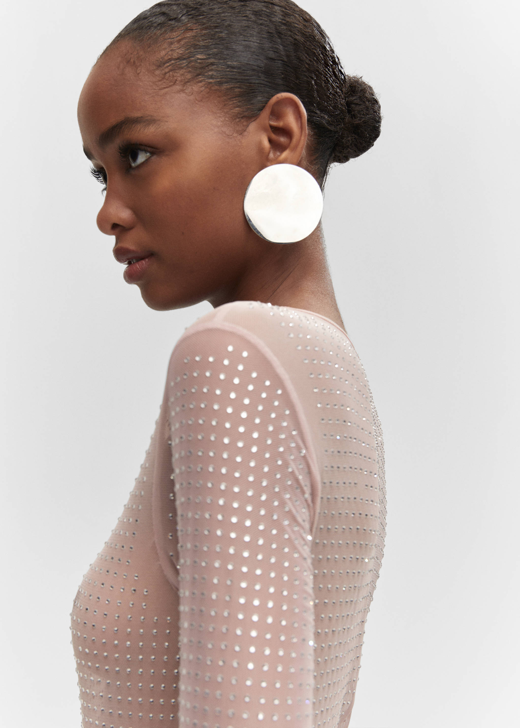 Sukienka z siateczki z kryształkami - Szczegóły artykułu 1