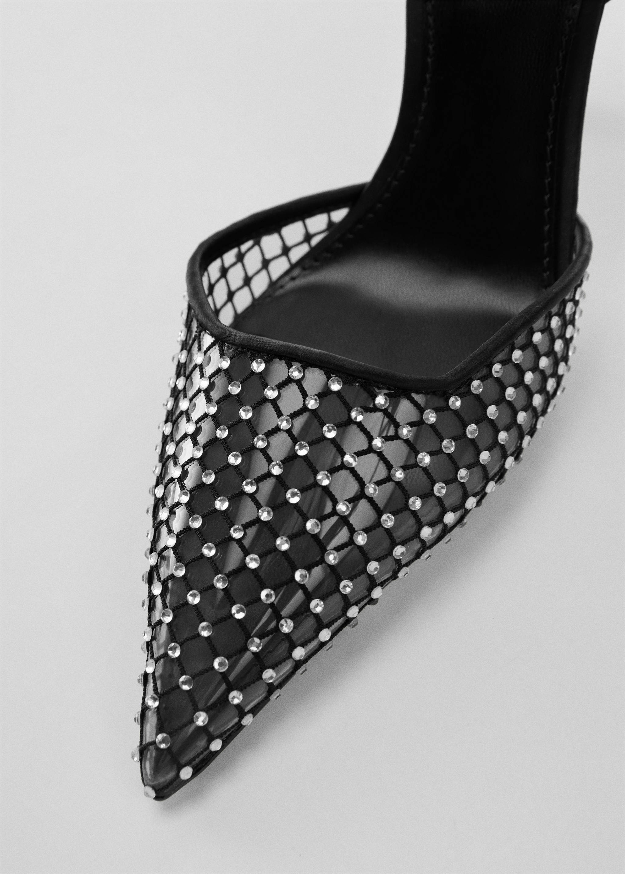 Rhinestone mesh shoes - Details of the article 2