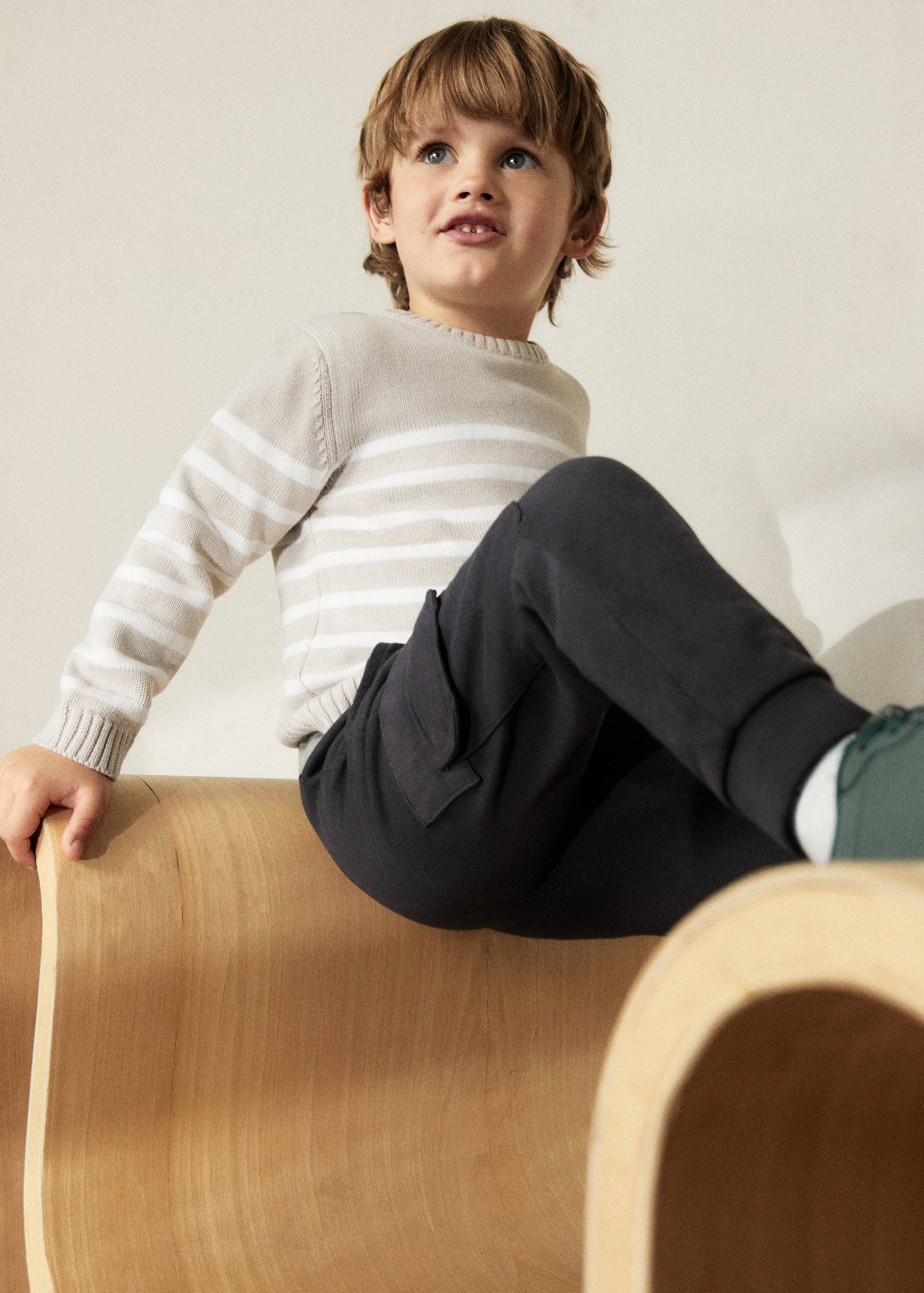 Gestreifter Strickpullover - Detail des Artikels 5