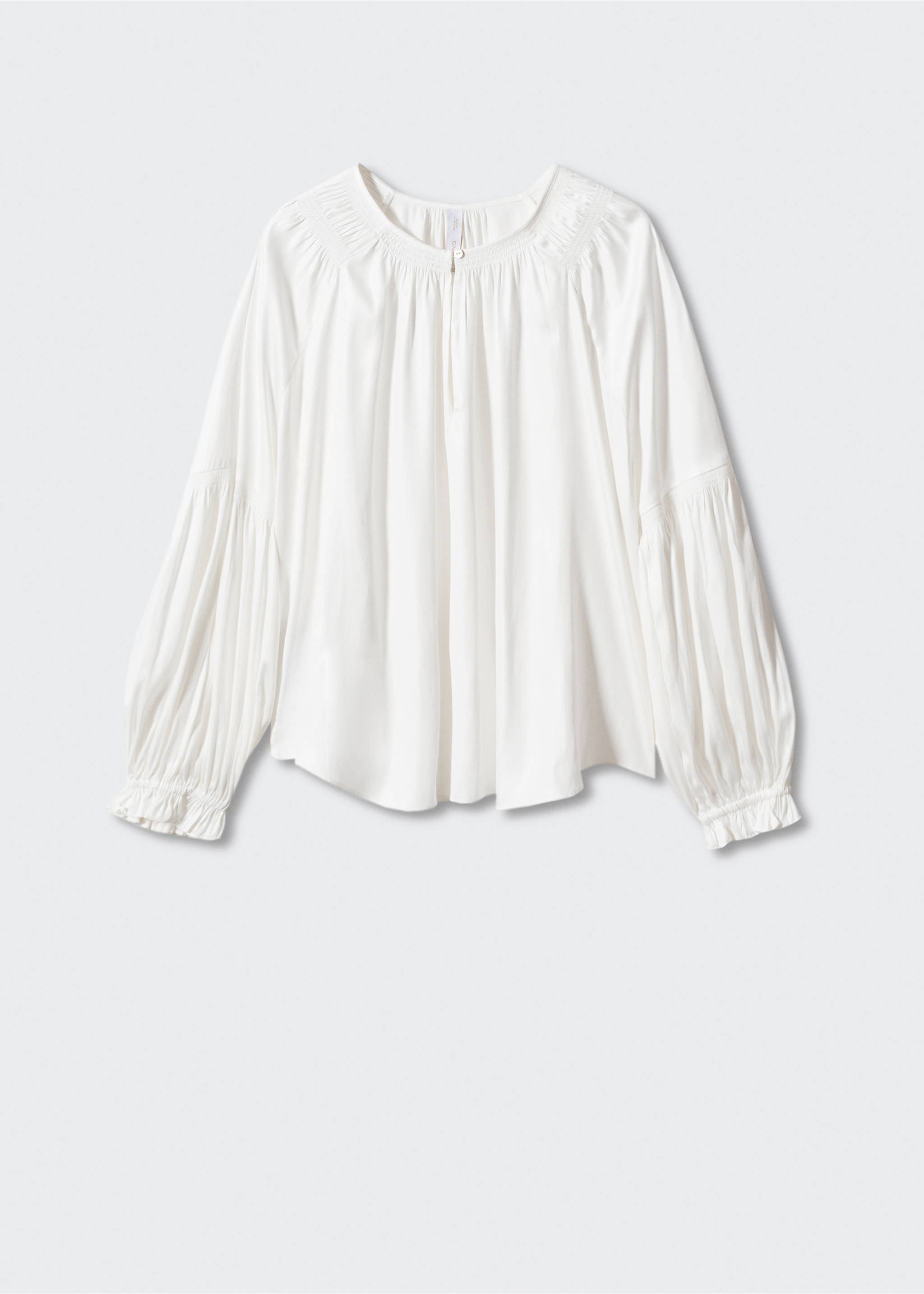 Pleated blouse with button - Article without model, Off White. Ref: 57043807-00.