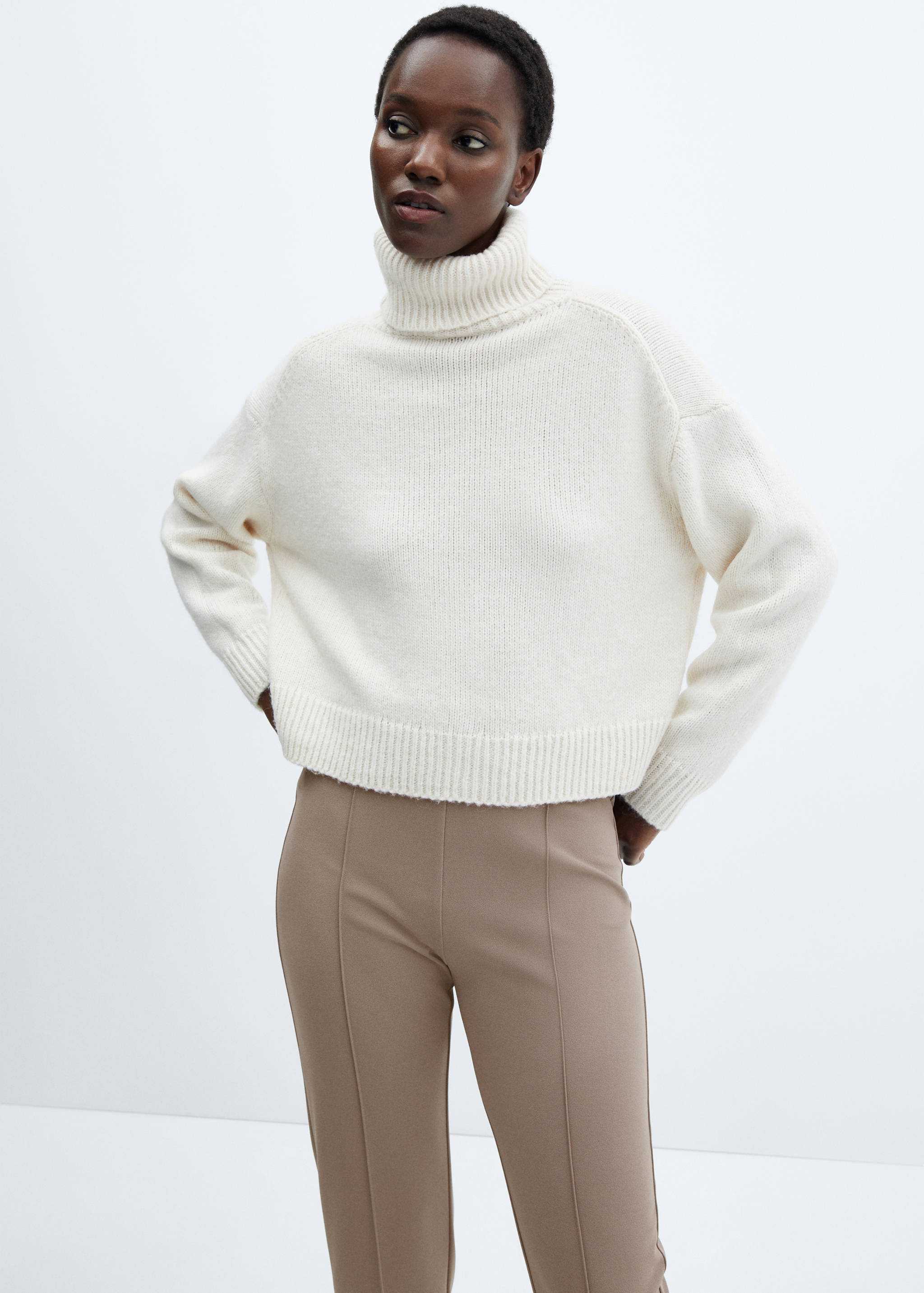 High-waist skinny trousers - Details of the article 1