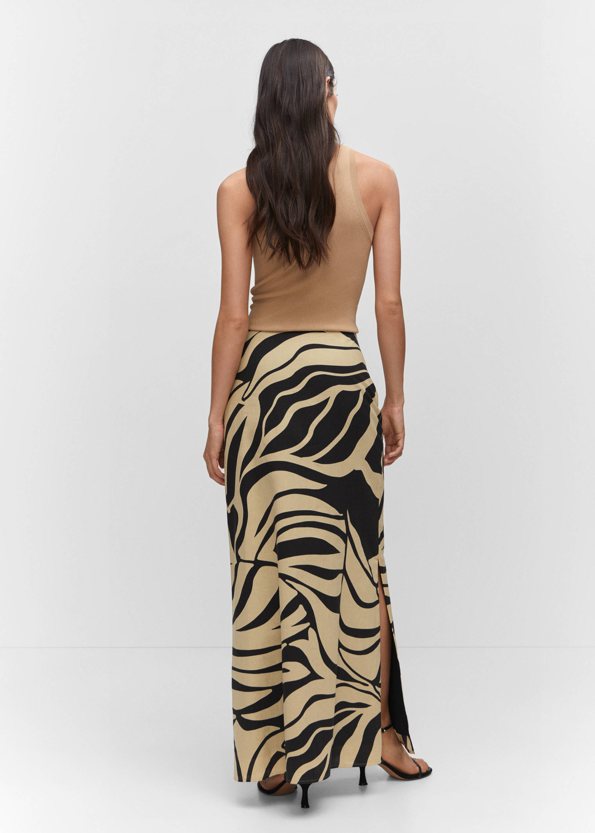 Slit printed long skirt - Reverse of the article