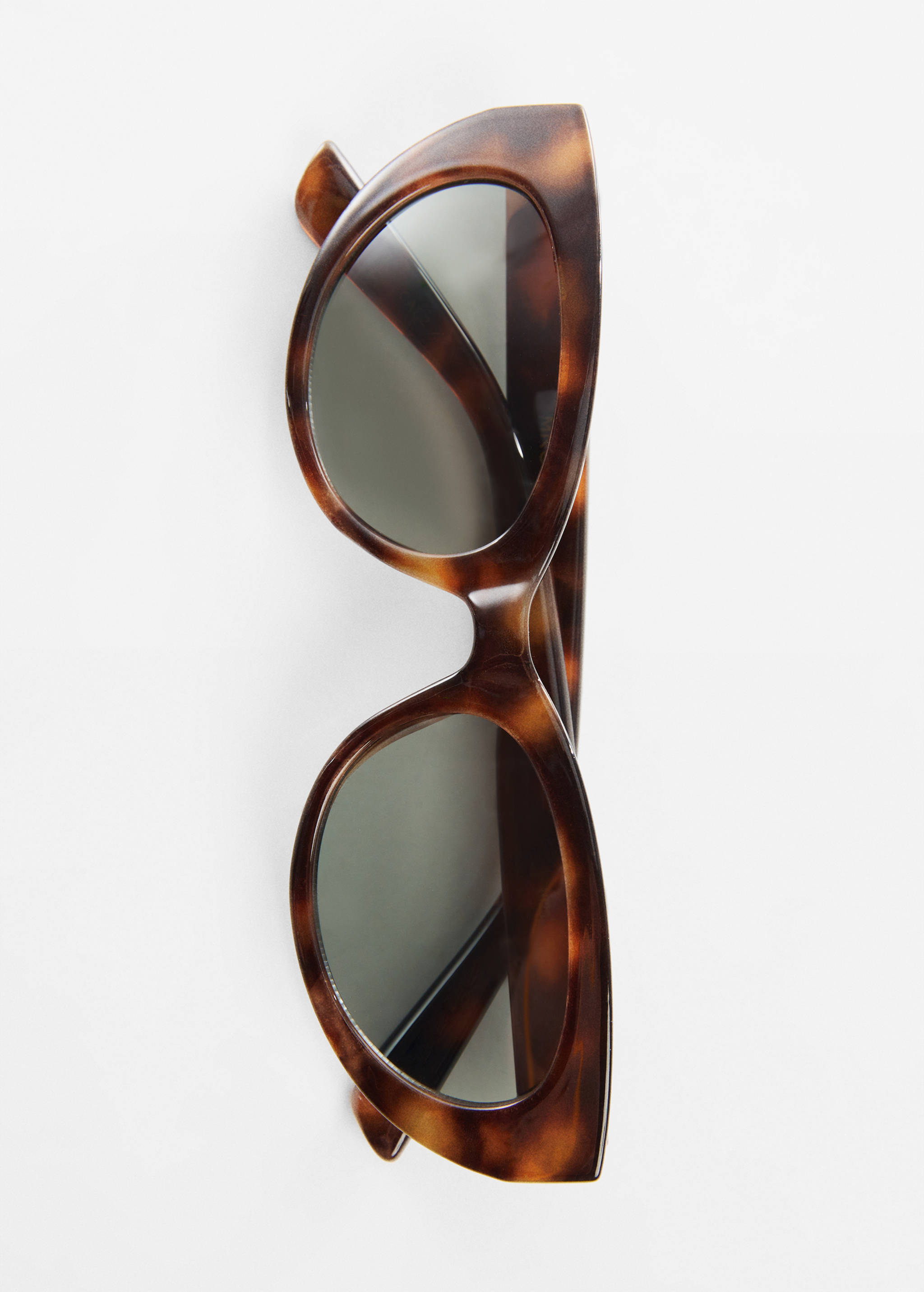 Retro sunglasses - Details of the article 2