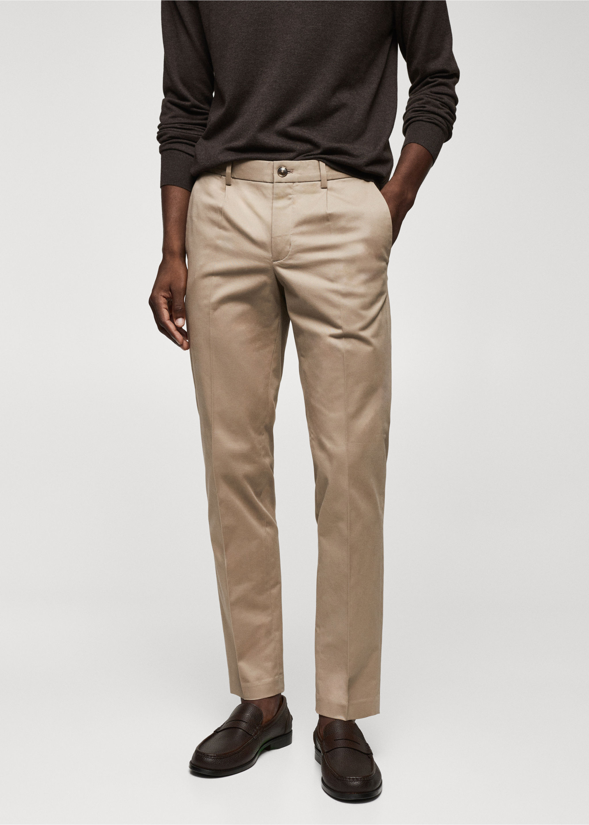 Slim-fit pleated cotton chinos - Medium plane